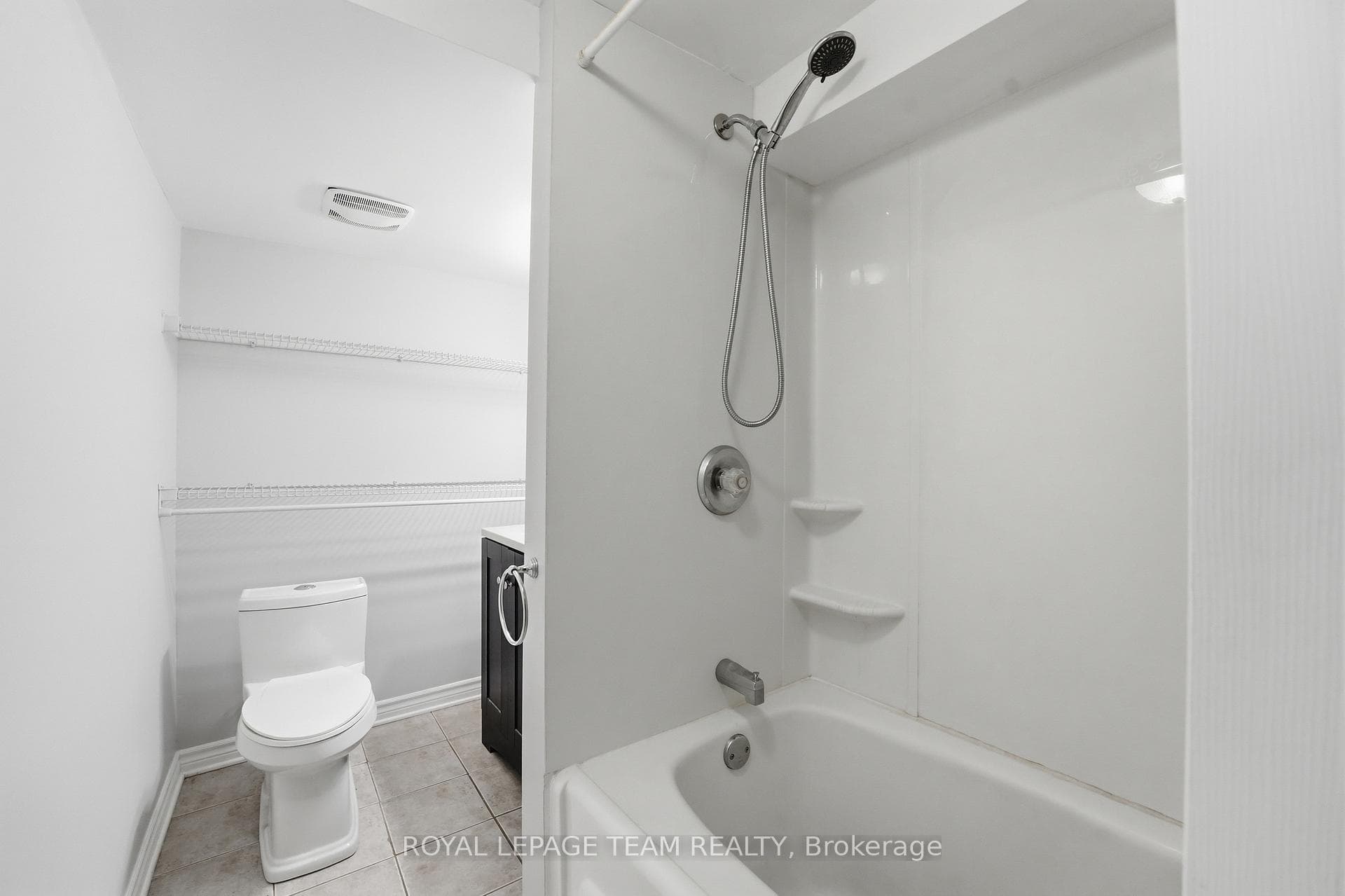 49 Crownhill Street photo 28
