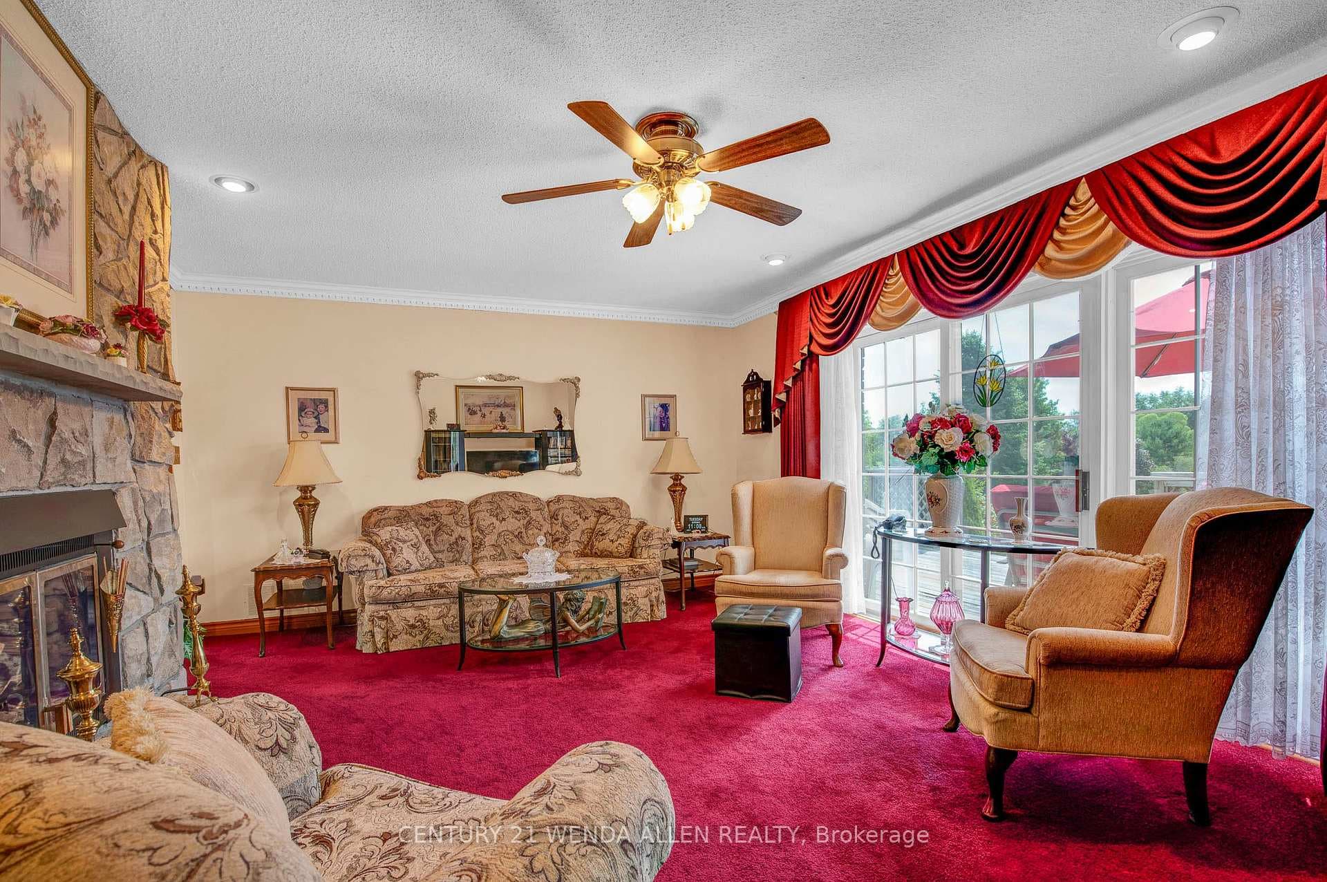 30 Skye Valley Drive photo 11
