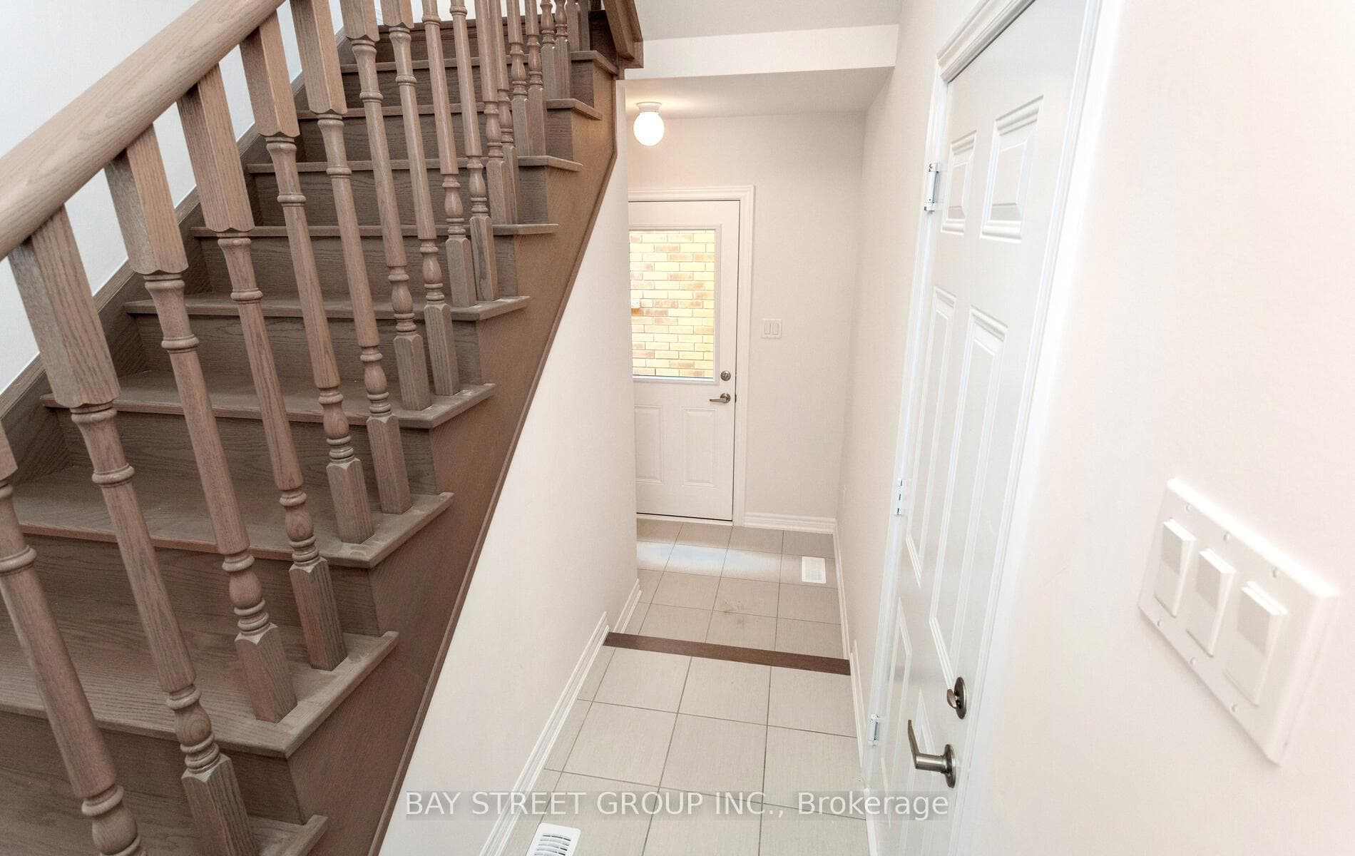 888 Apple Terrace photo 40