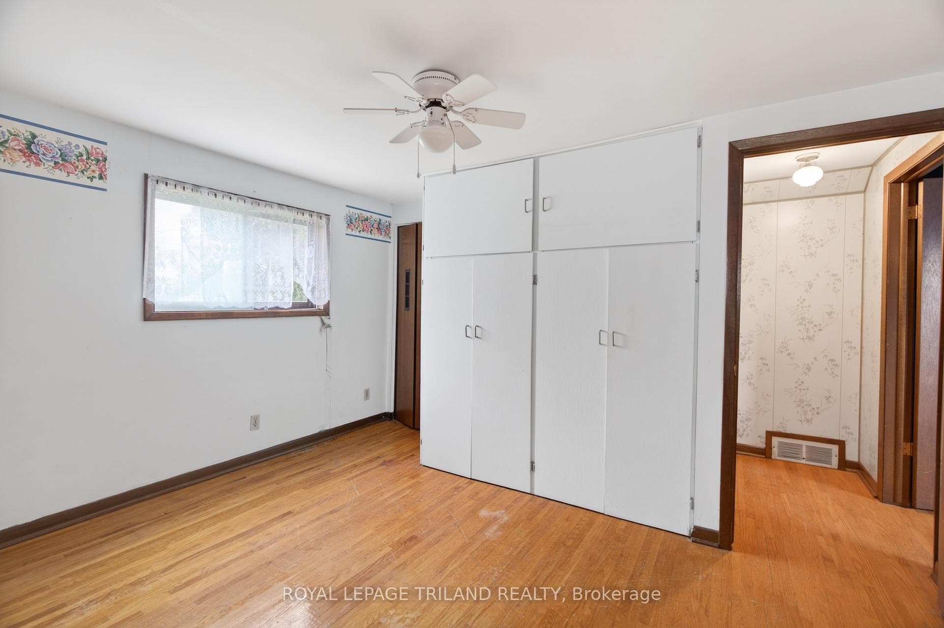 64 Wellington Avenue photo 31