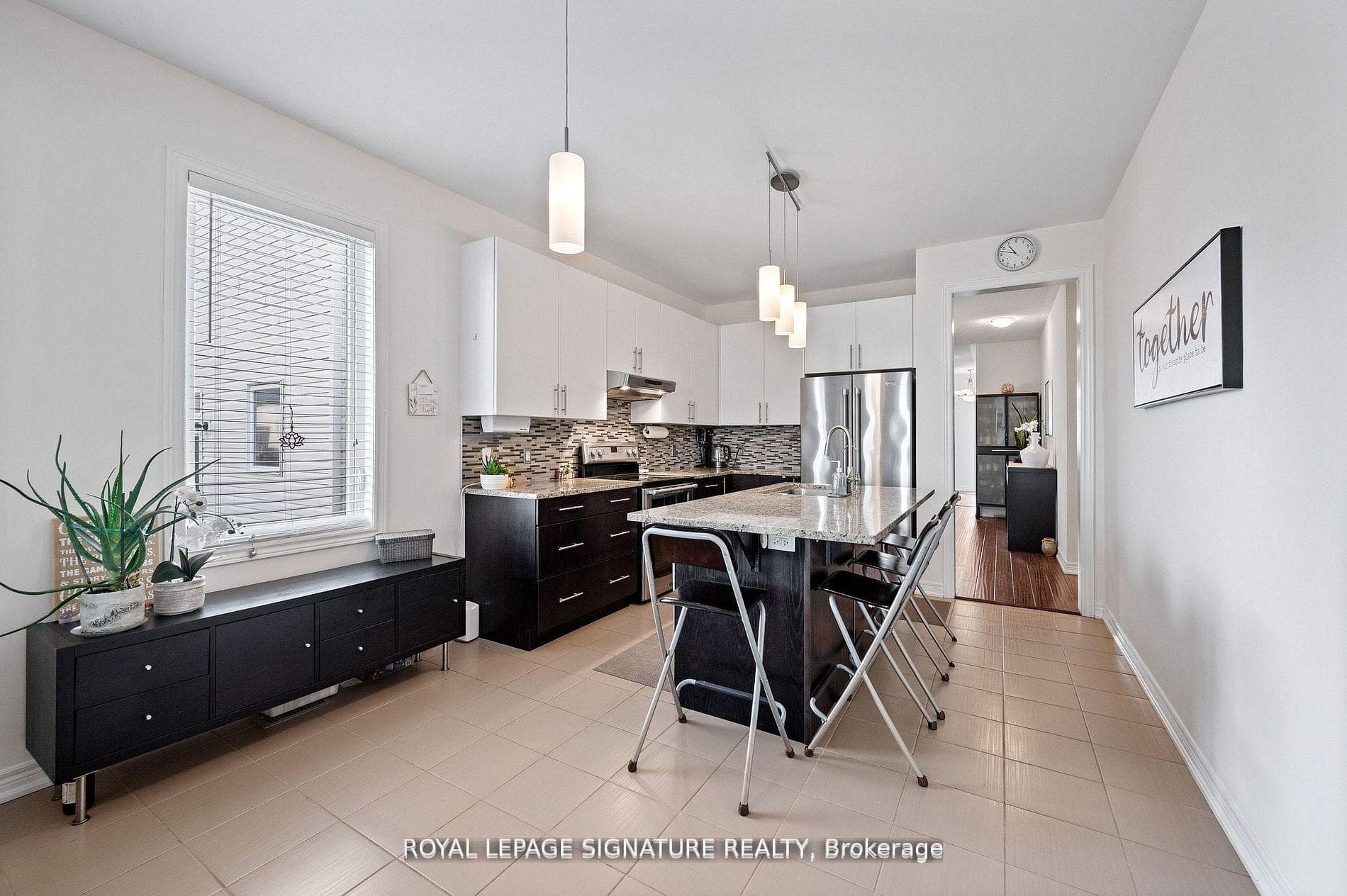 436 Galbraith Street photo 12