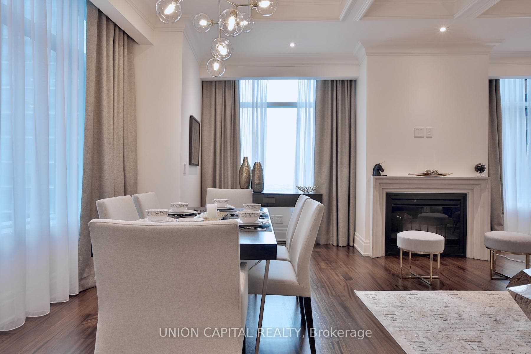 311 Bay Street Unit 3803 photo 7