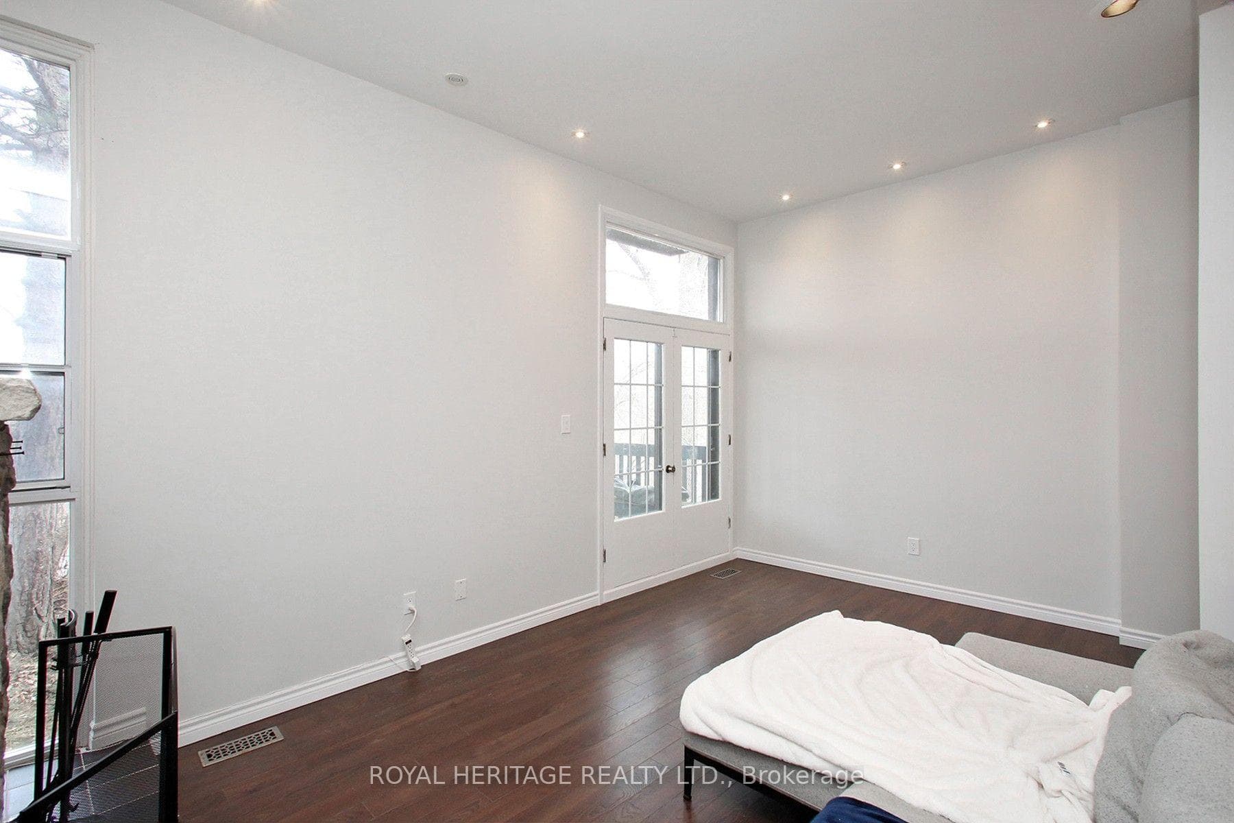 24 Reid Drive Unit 6 photo 15