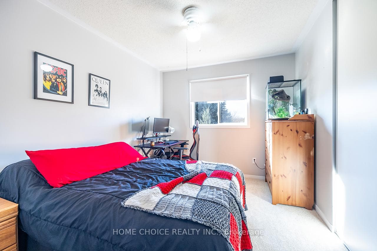 30 Edgerton Drive photo 28