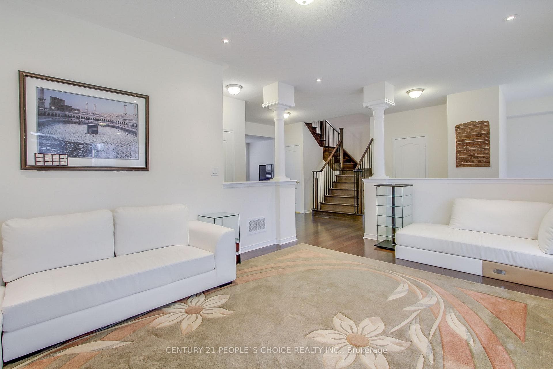 22 Arrowstone Court photo 7