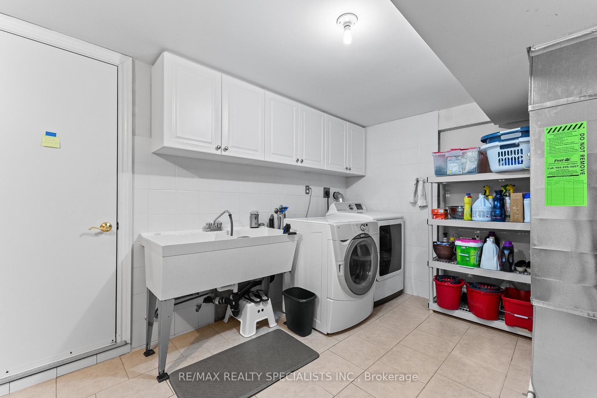 51 Diana Drive photo 37