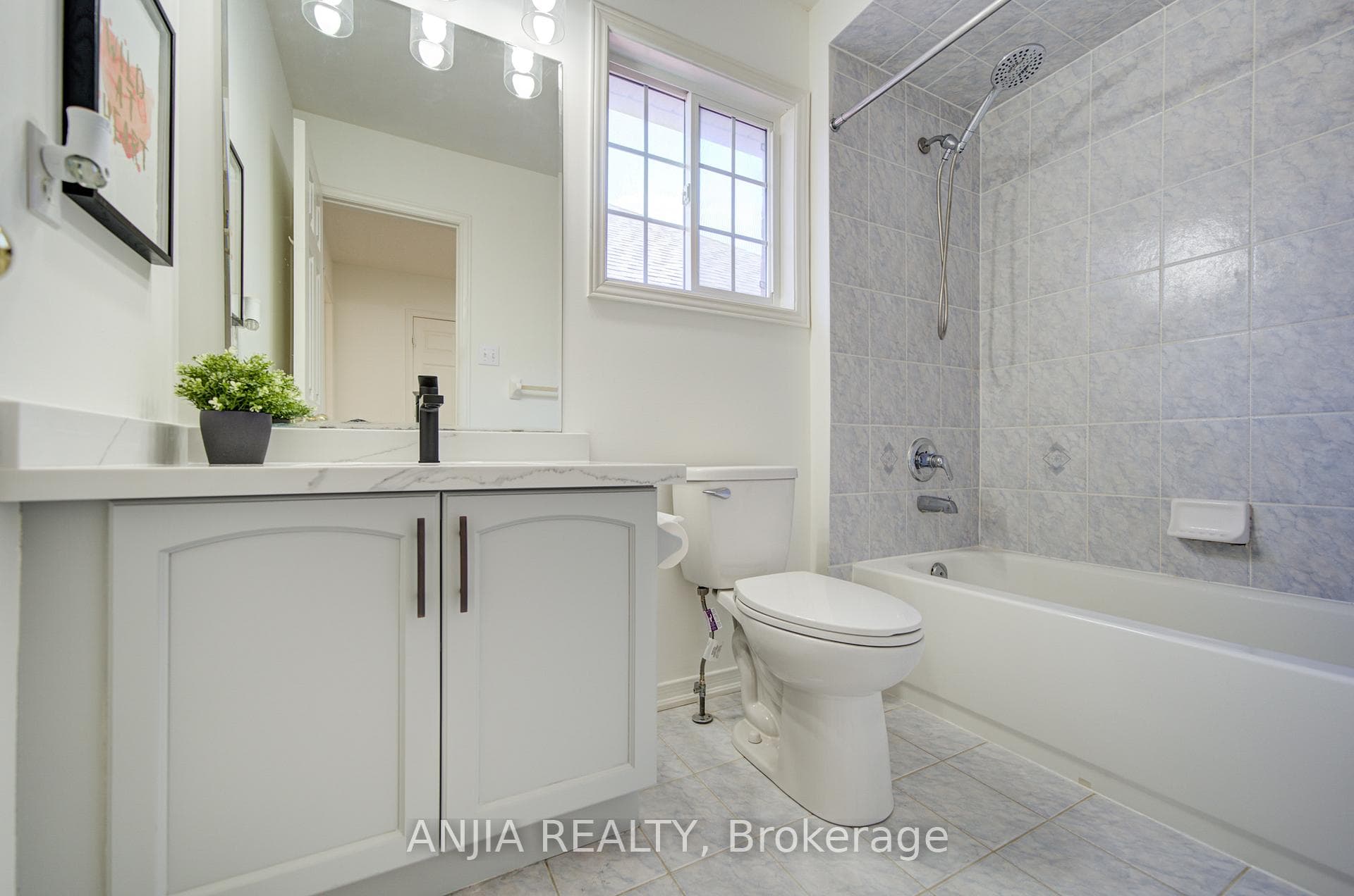 281 Mingay Avenue photo 39