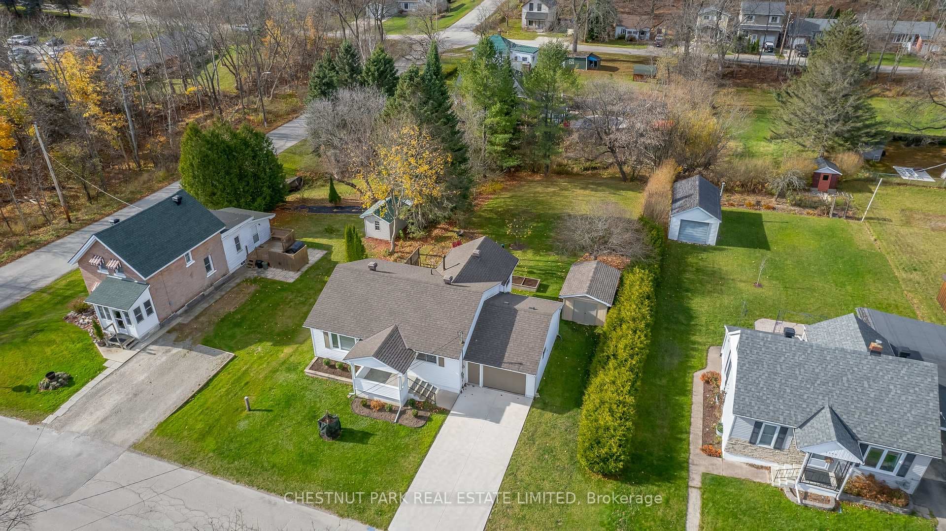 2020 5TH Avenue photo 36