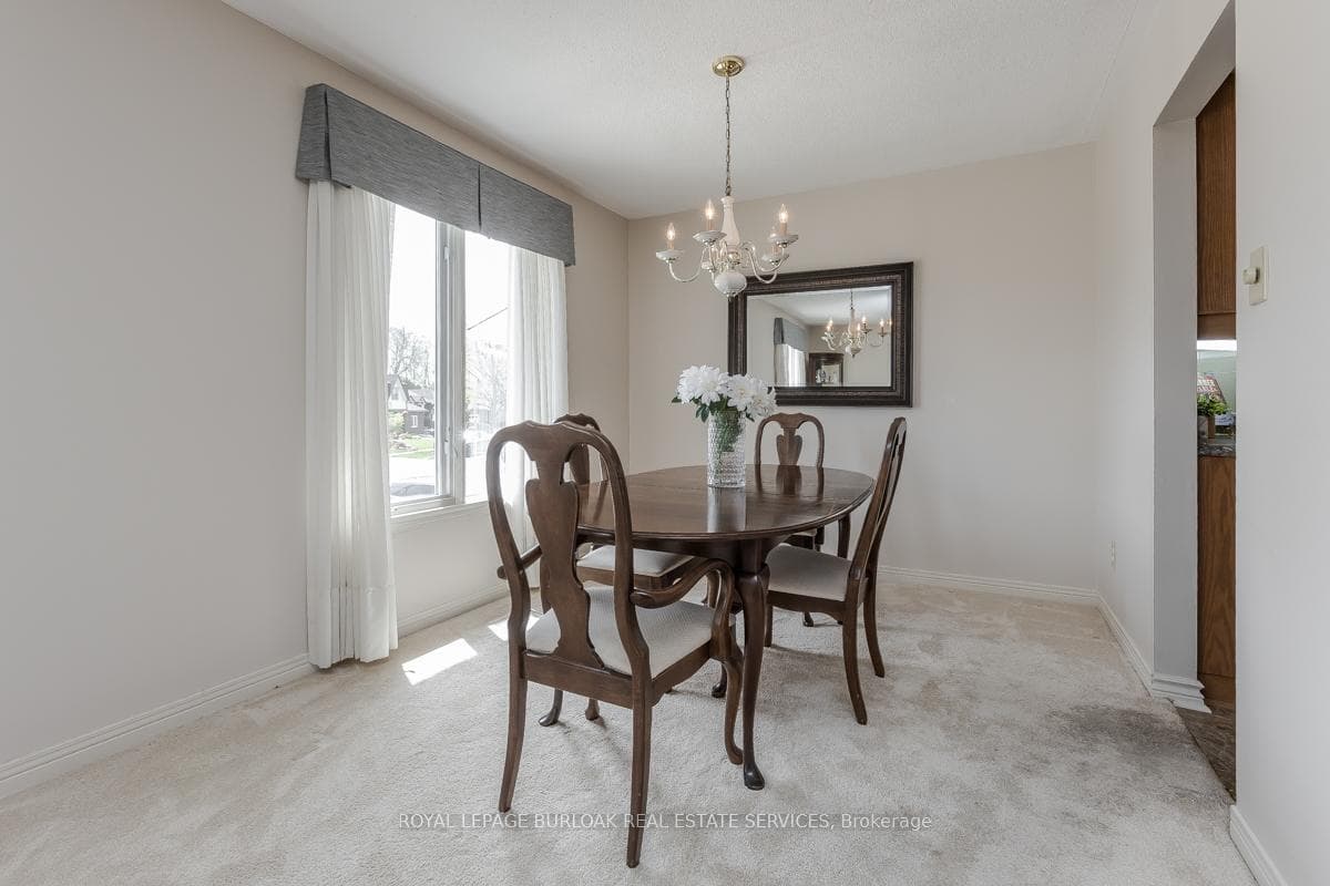 621 Laural Drive photo 23