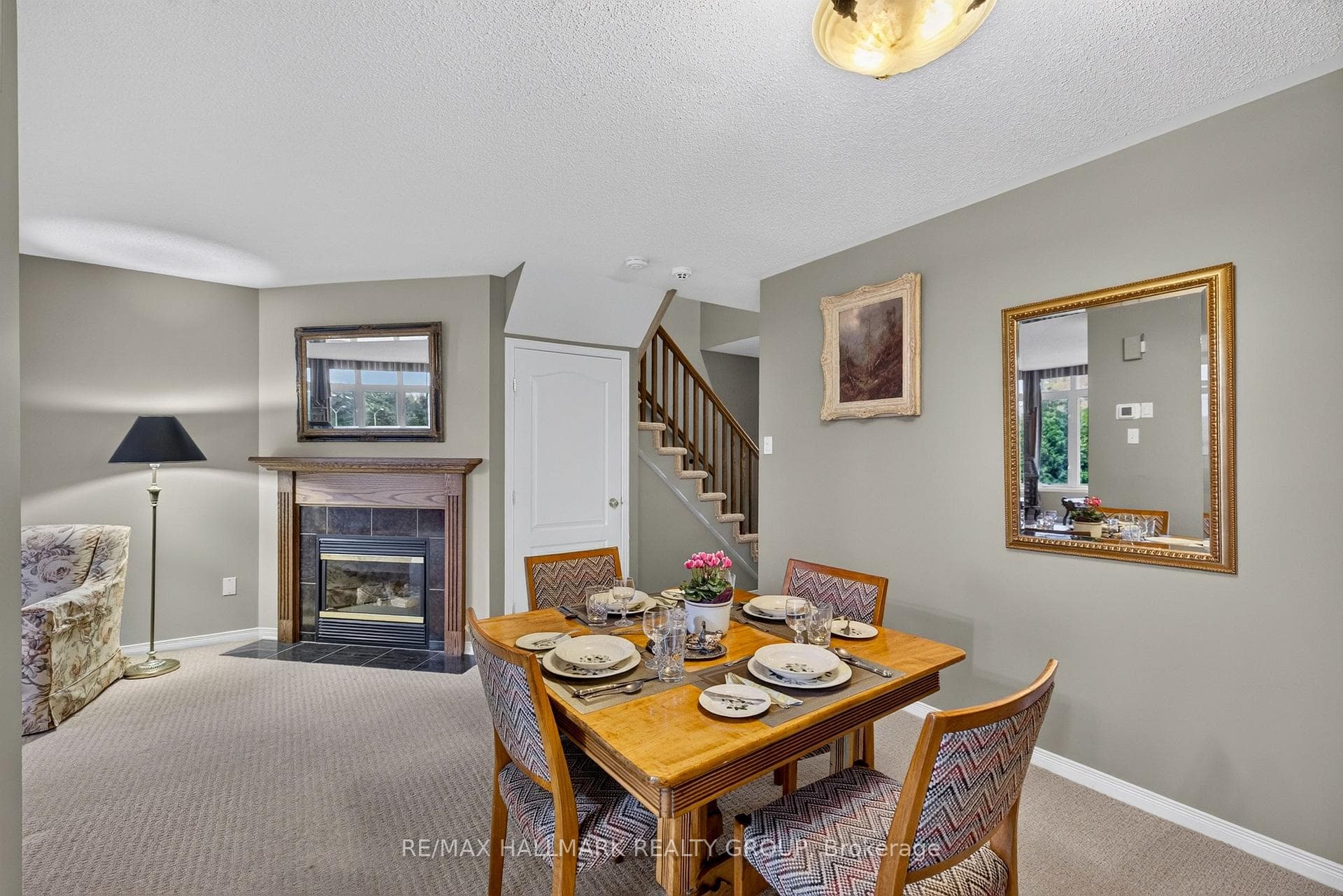 103 Tall Oak Private photo 5