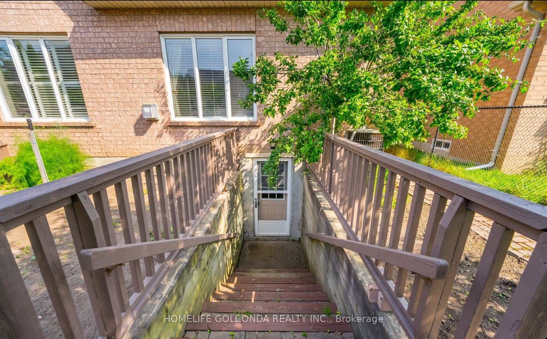 5 Hacienda Drive photo 26