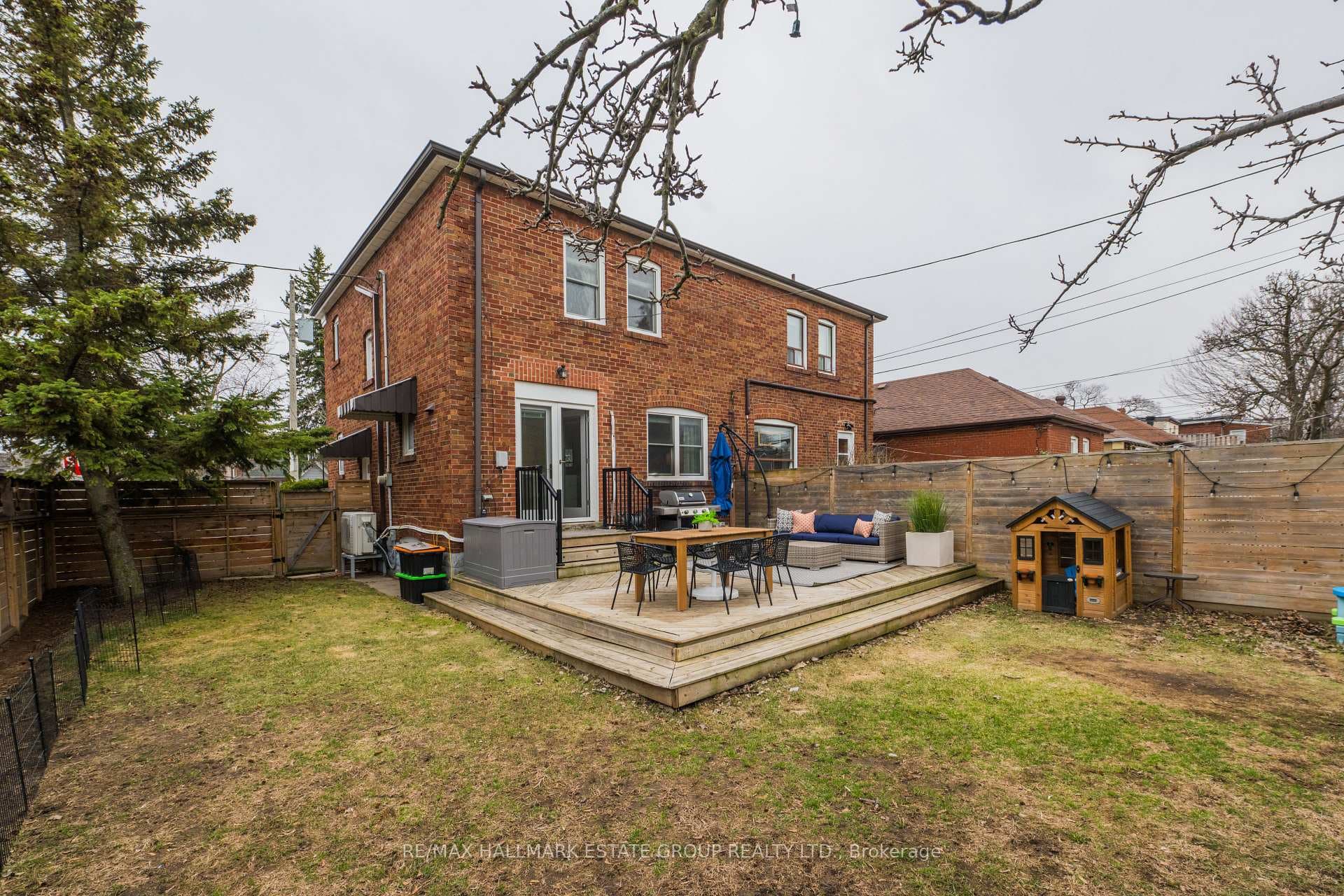 242 O'Connor Drive photo 50
