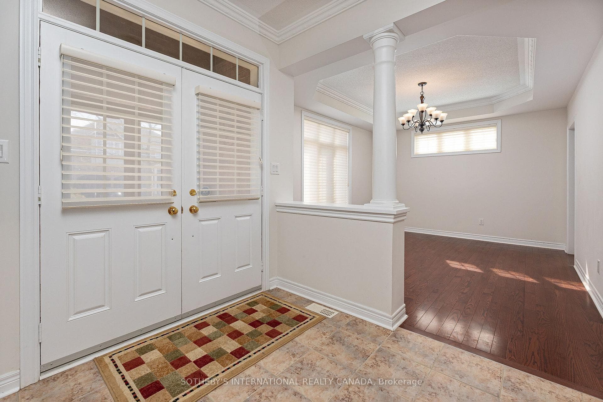 Gillings Street Foyer & Dining Room