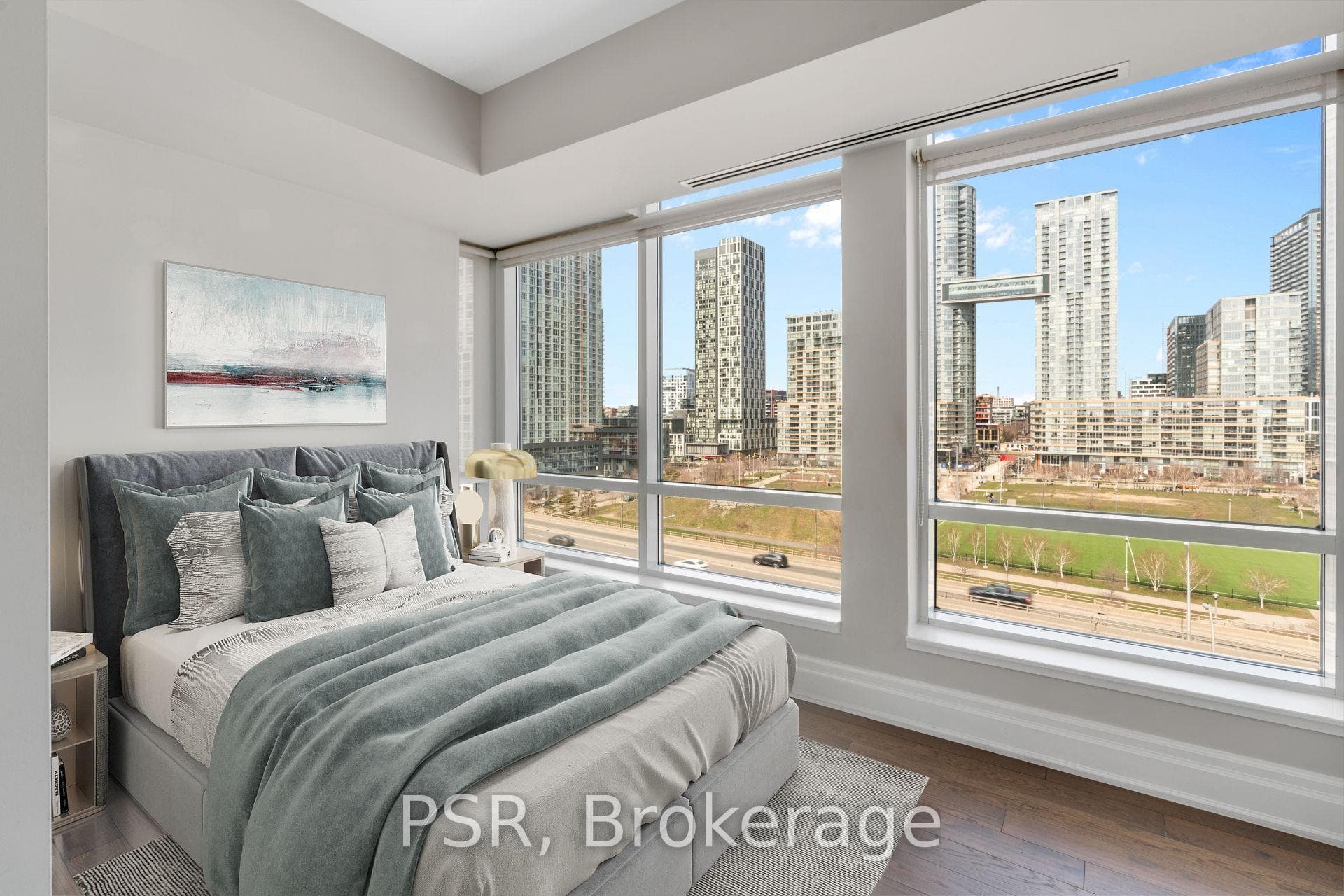 500 Queens Quay Unit 1008W photo 12