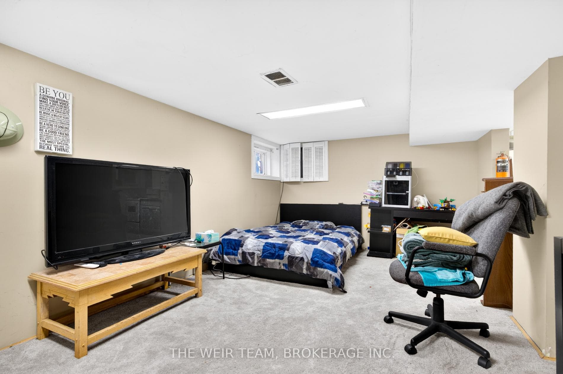 226 Ottawa Street photo 30