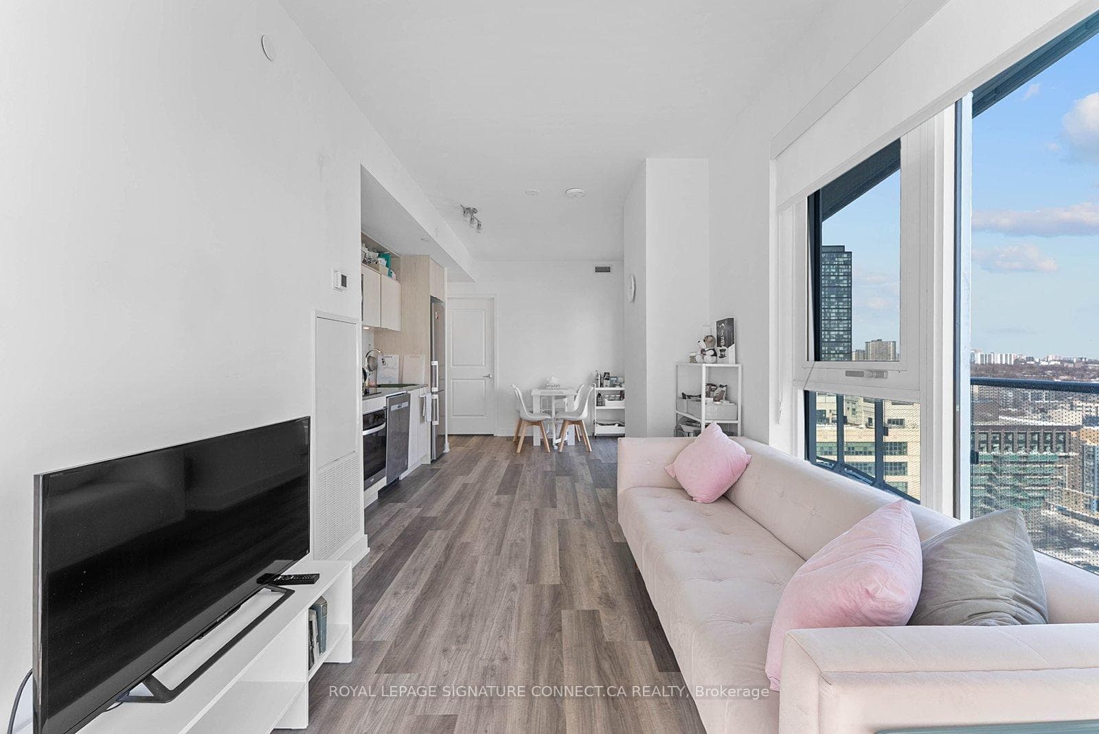 100 Dalhousie Street Unit 2107 photo 9