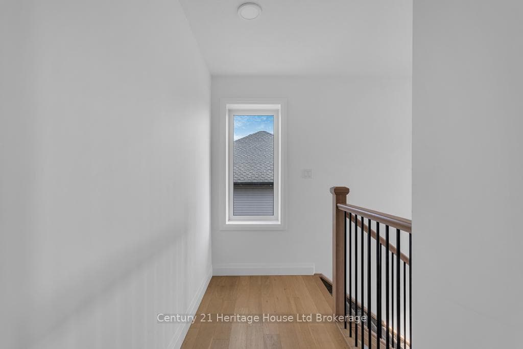 101 Graydon Drive photo 31