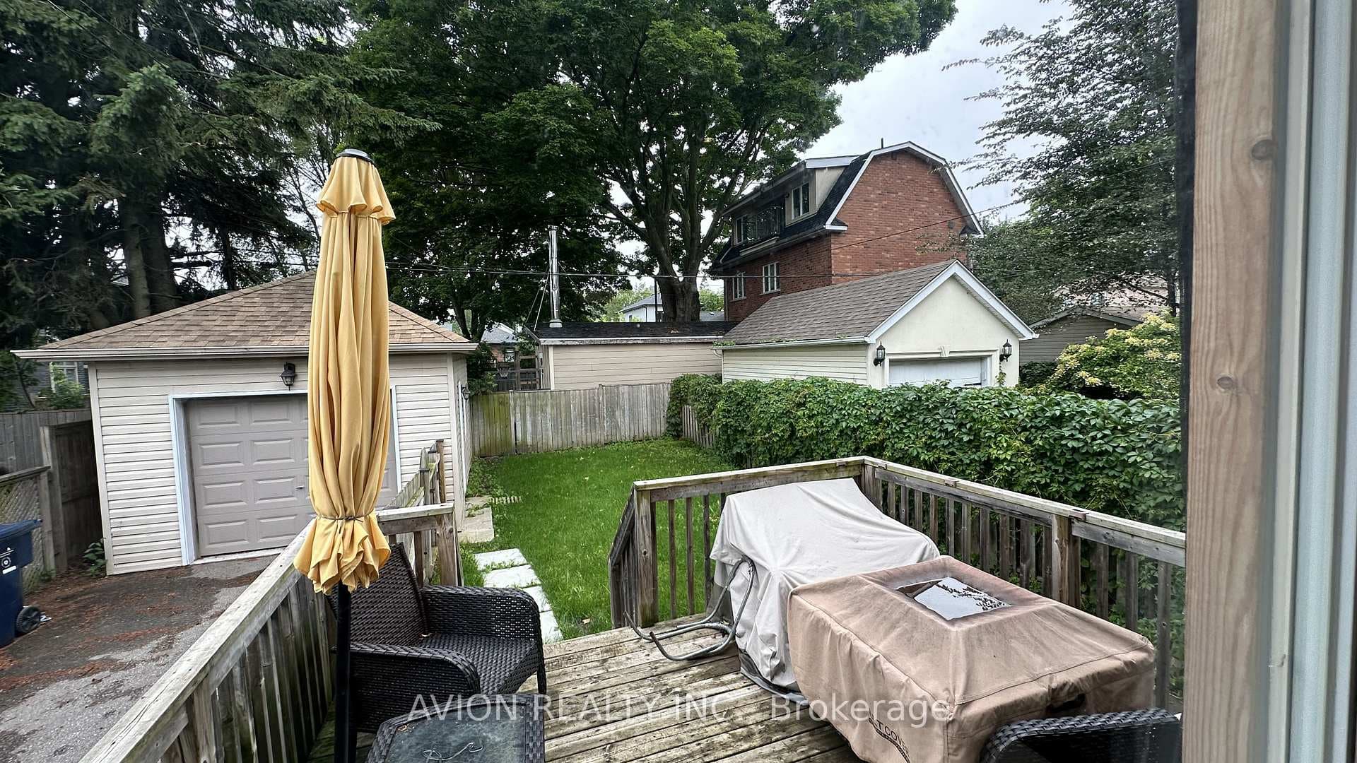 294 Warden Avenue photo 28