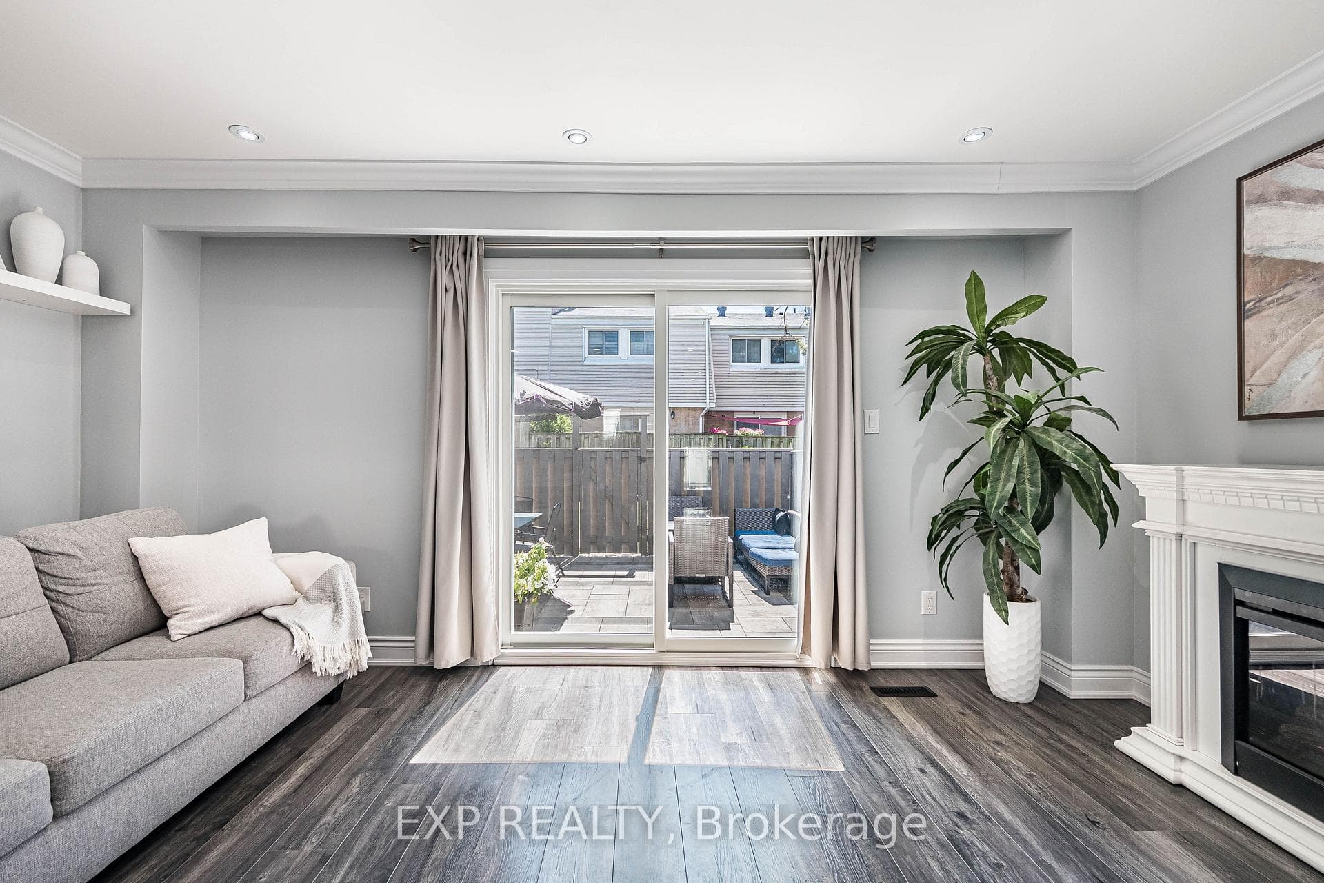 400 Mississauga Valley Boulevard Unit 38 photo 7