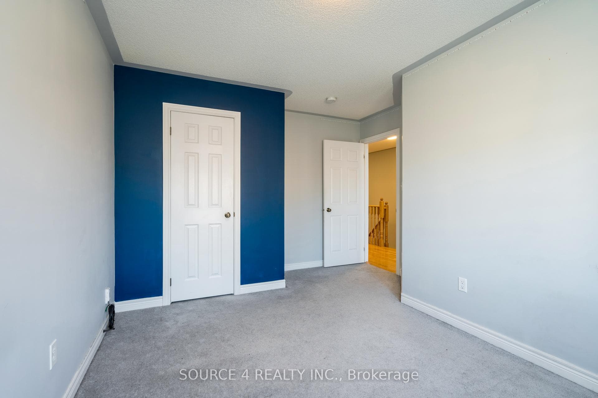 424 Bessborough Drive photo 24