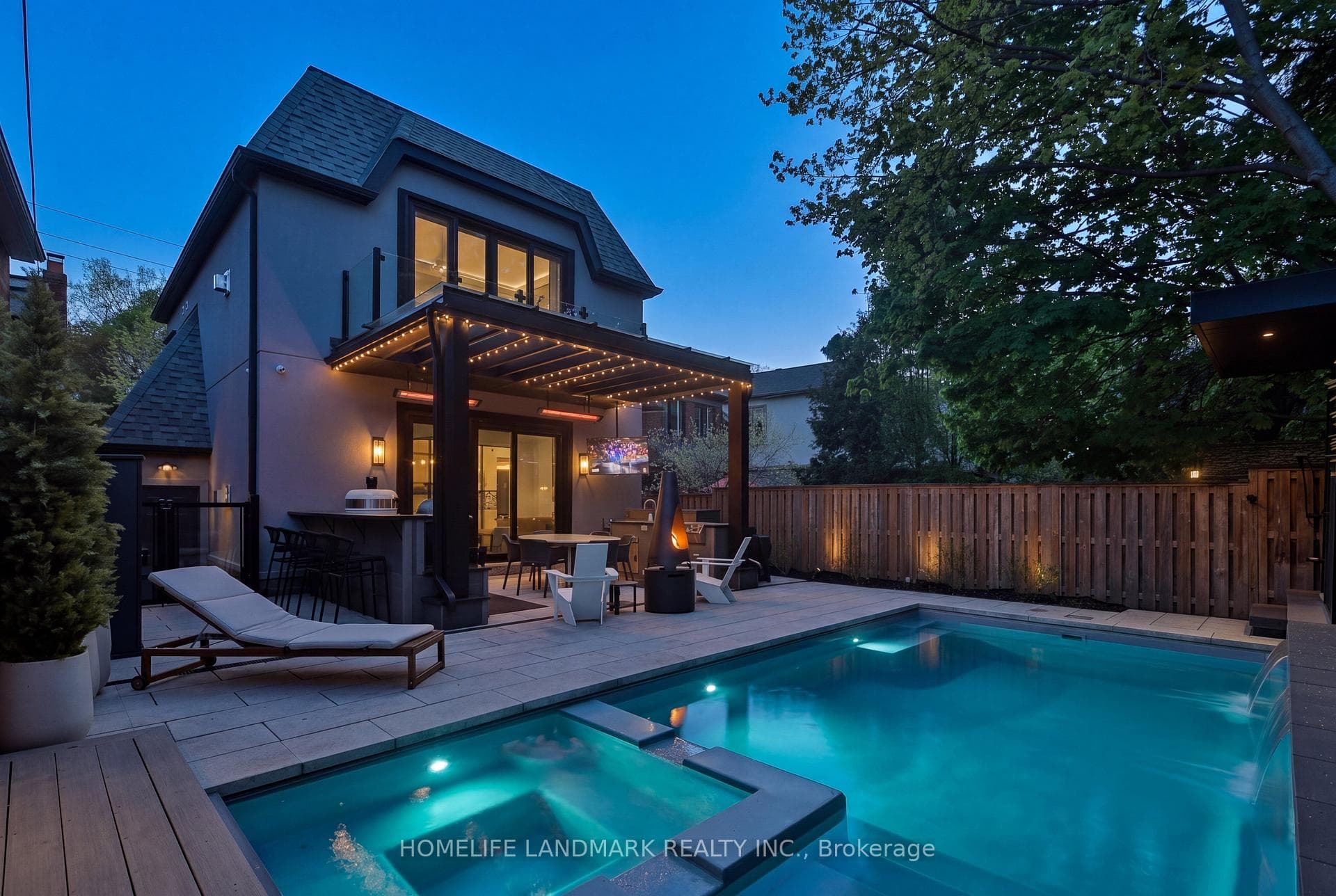 211 South Kingsway Way photo 45