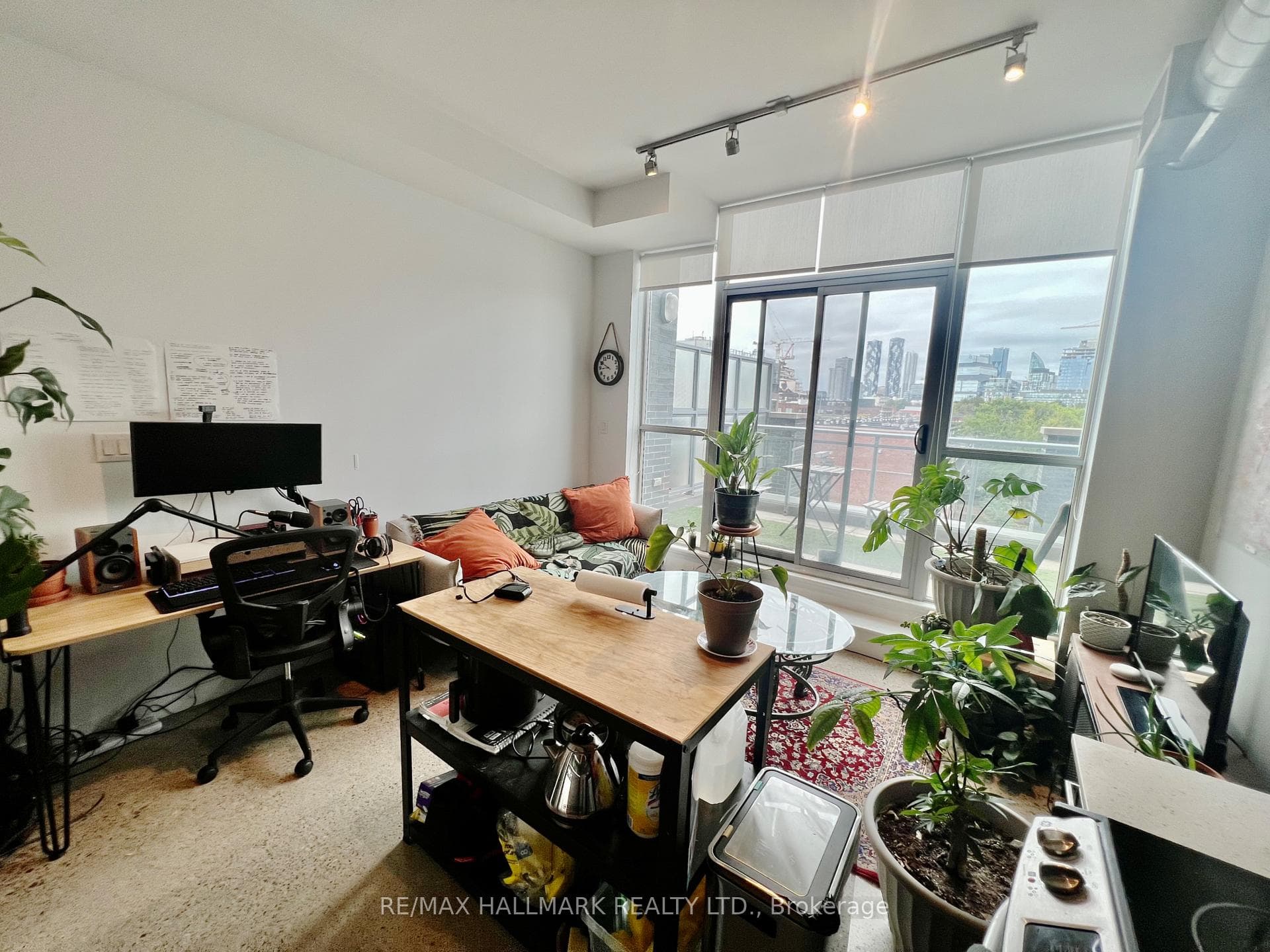 510 King Street Unit 403 photo 15