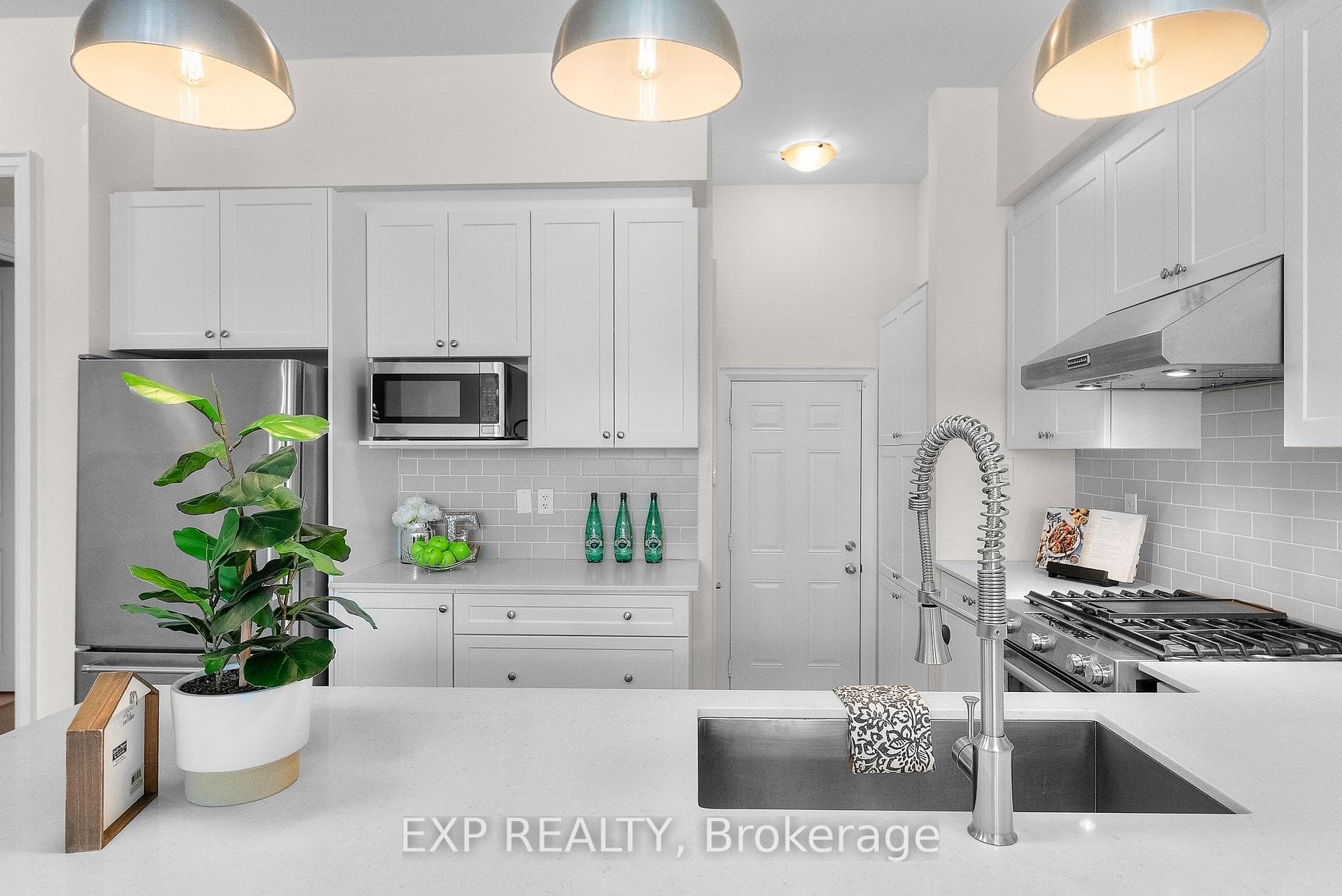 72 Cannery Drive photo 10
