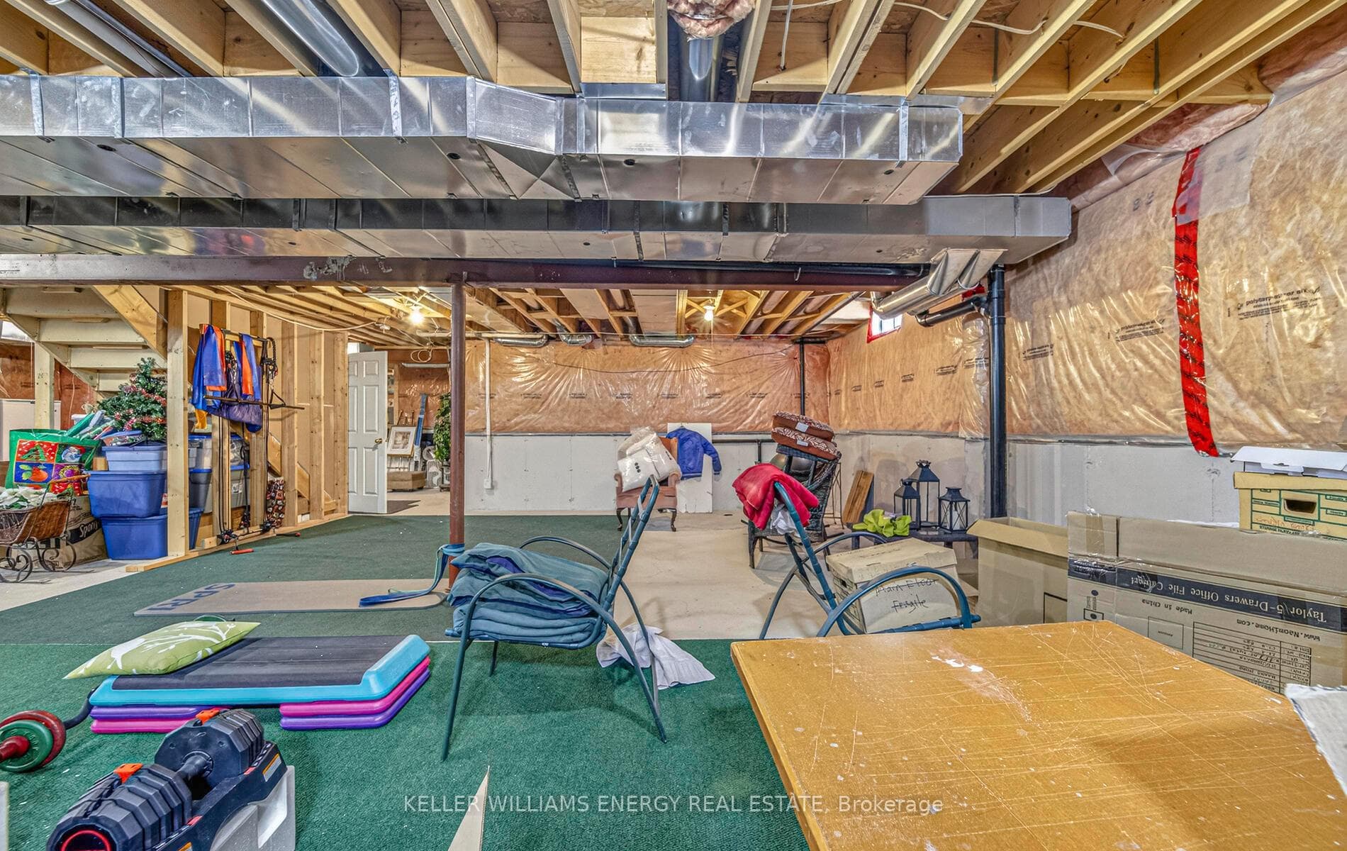 972 Greenleaf Circle photo 41