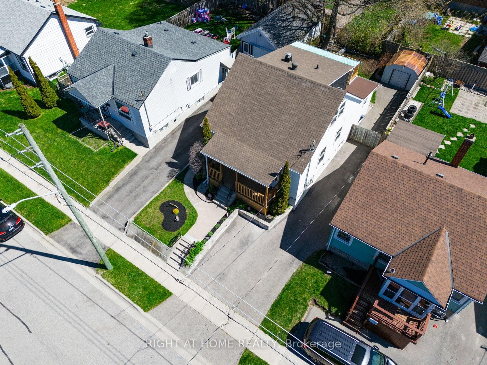 271 Drew Street photo 30