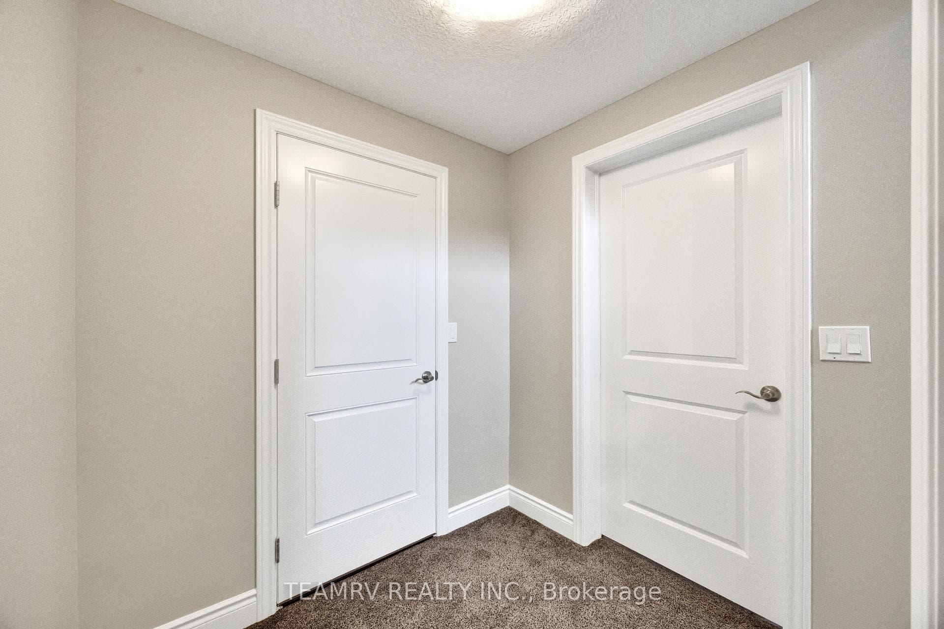 382 Masters Drive photo 31