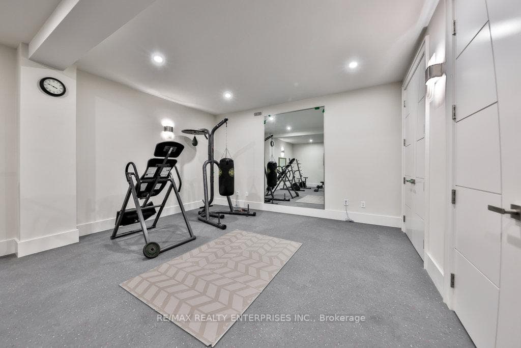 1372 Kenmuir Avenue photo 33
