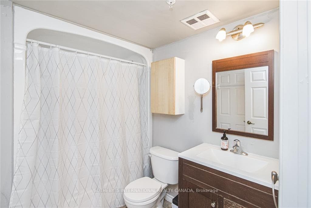 1451 Walker's Line Unit 103 photo 13