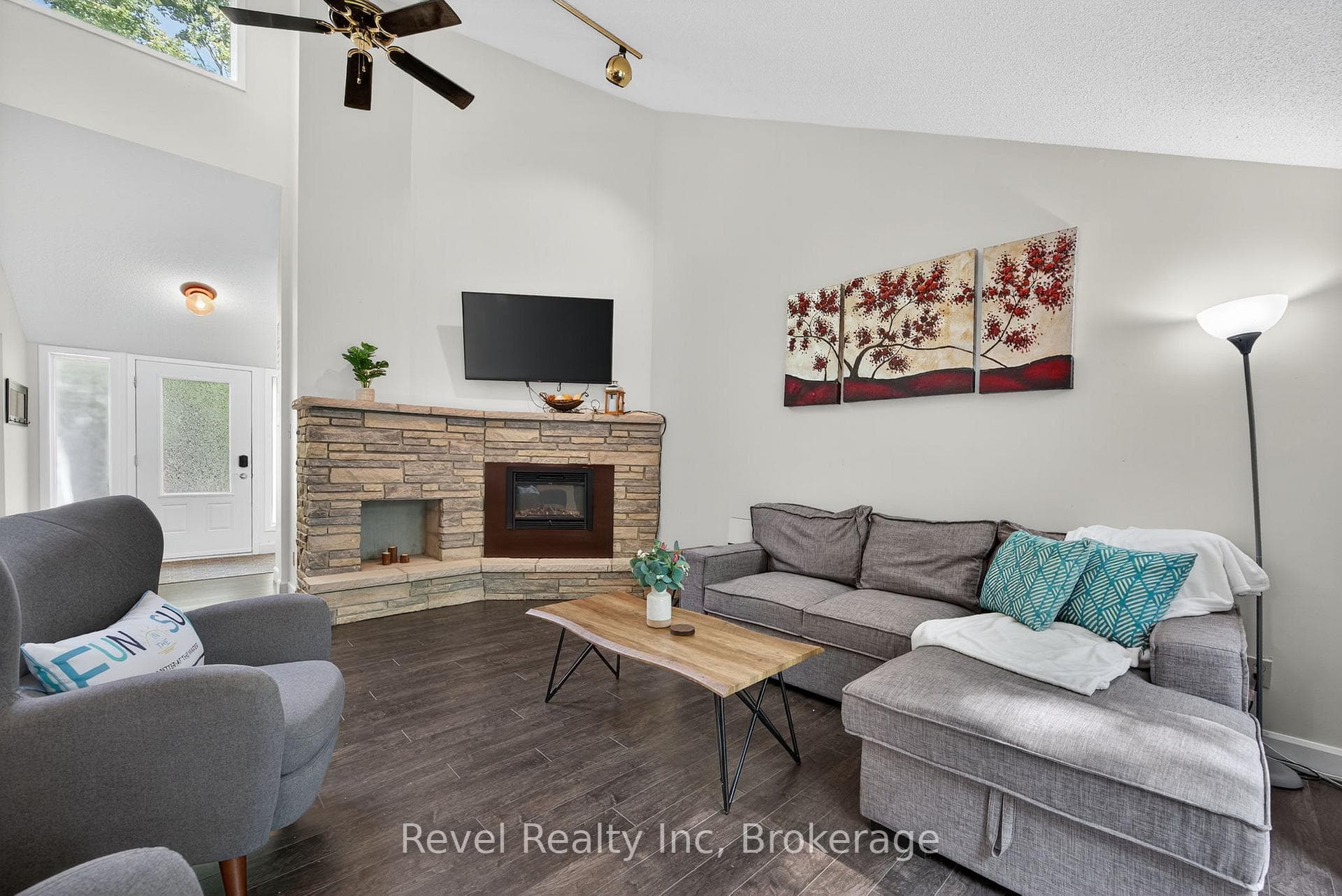 78 FOREST Circle photo 5