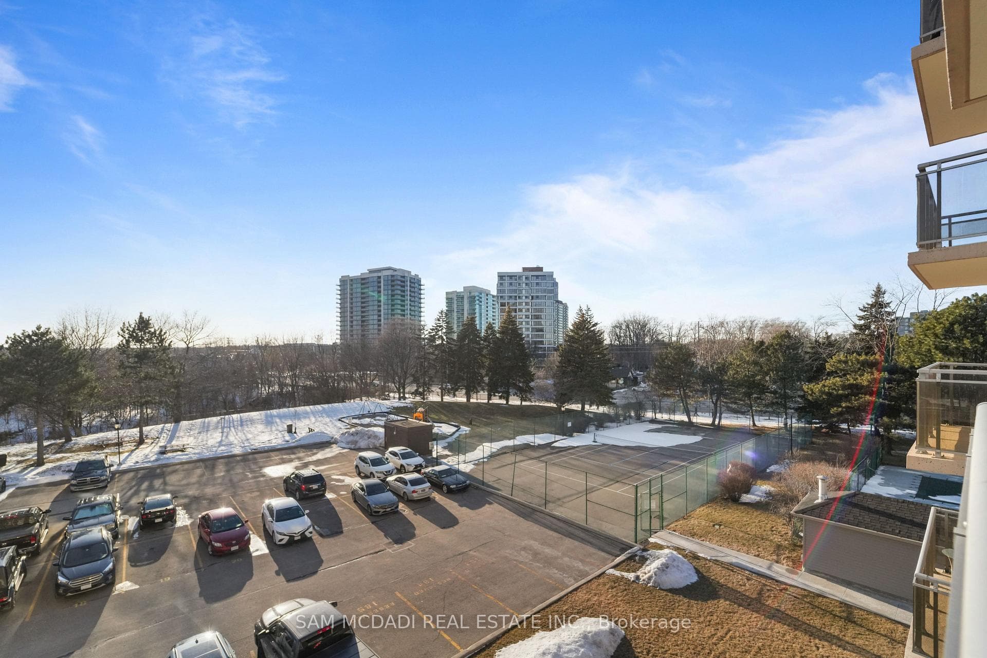 966 Inverhouse Drive Unit 409 photo 18