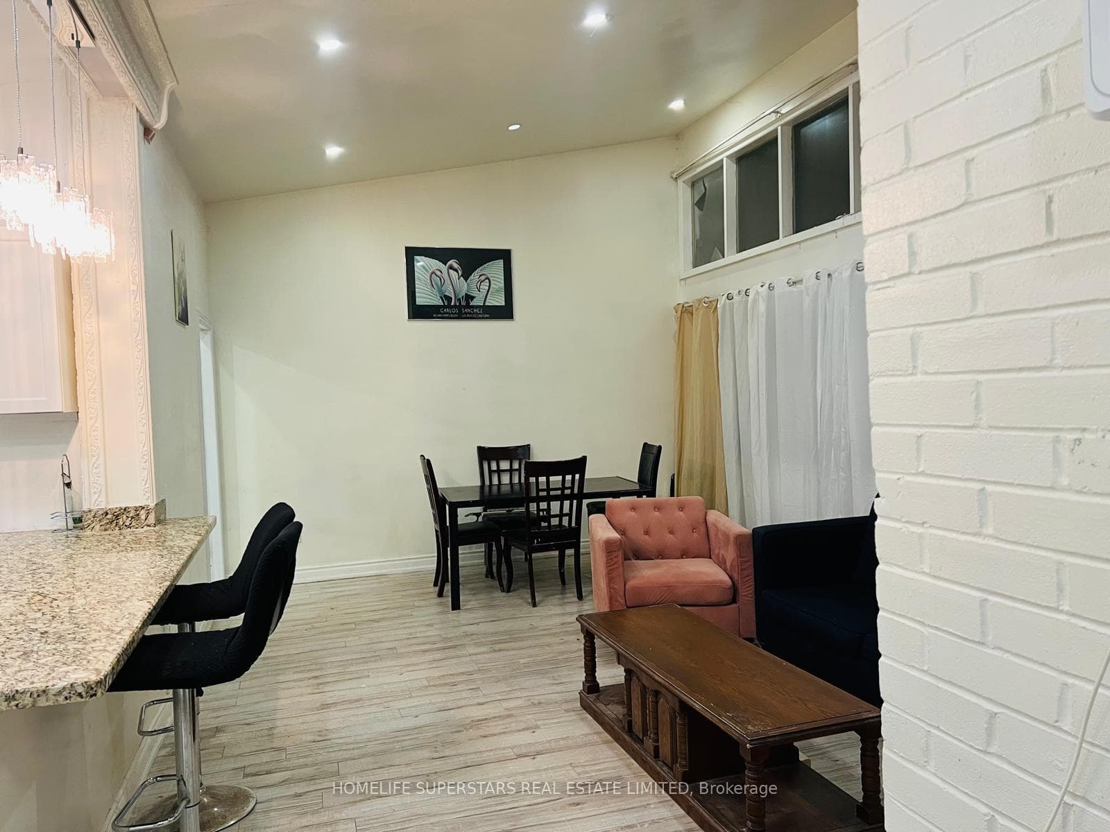 4 Masseygrove Crescent photo 5