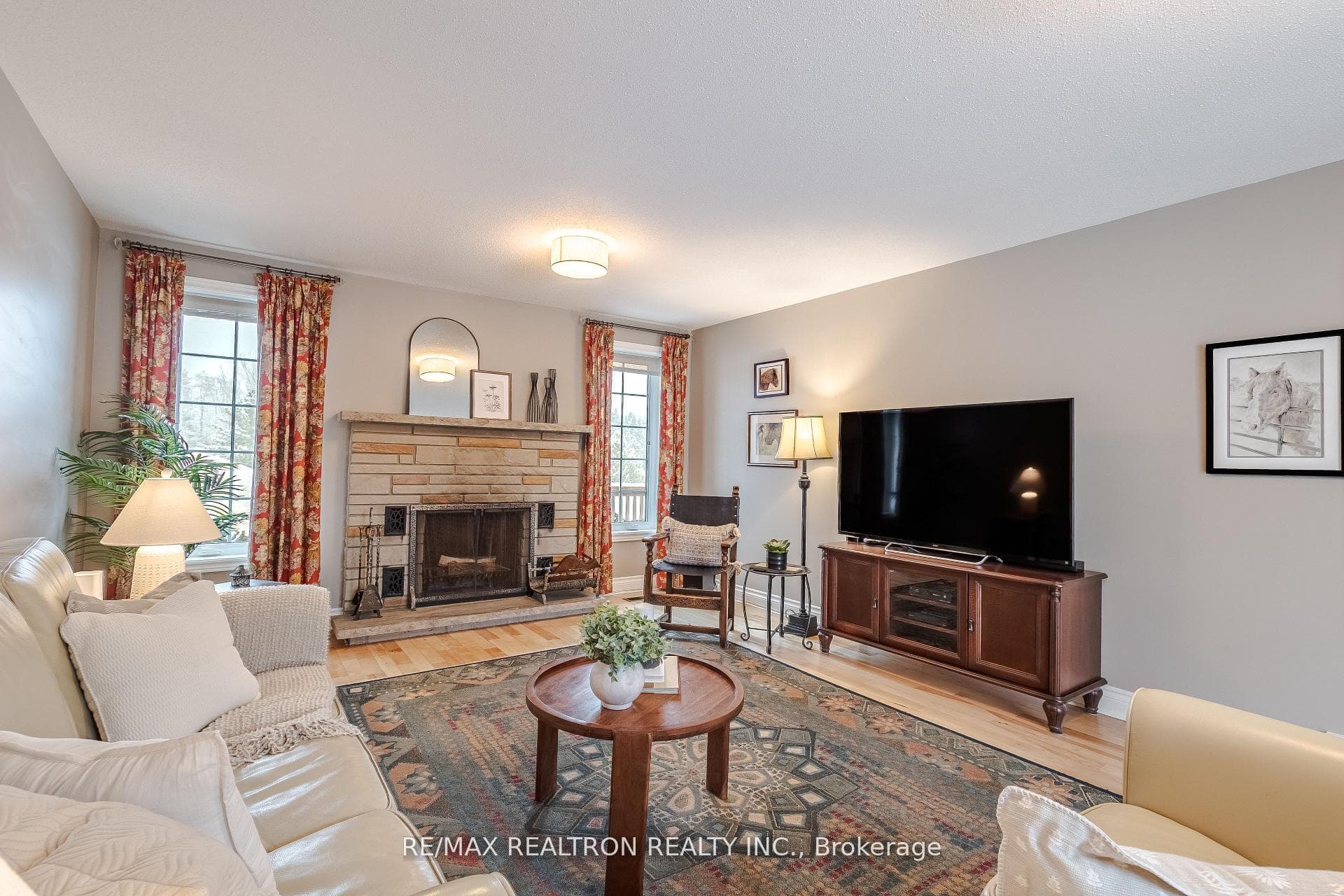 240 Webb Road photo 17