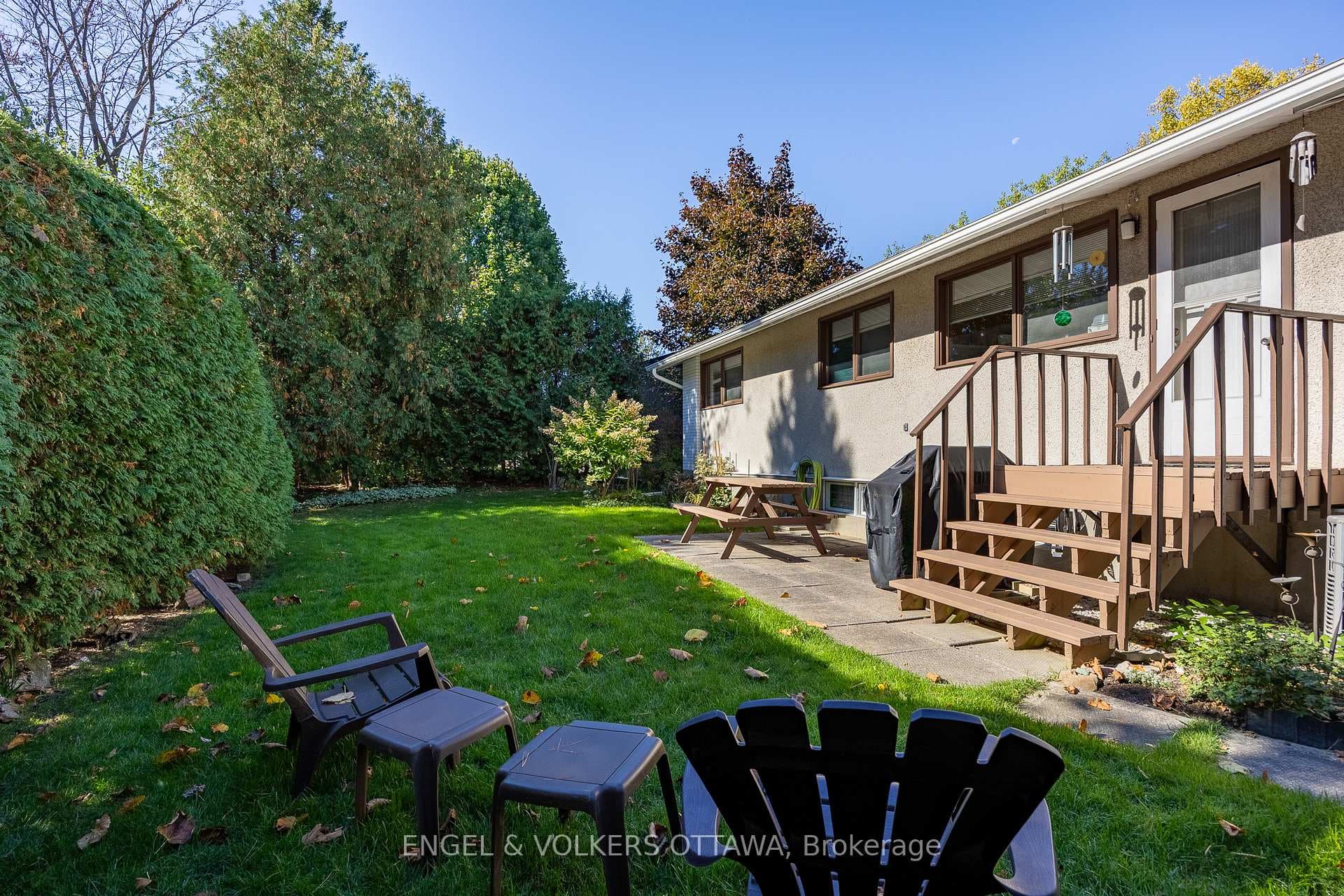 34 Wallford Way photo 43