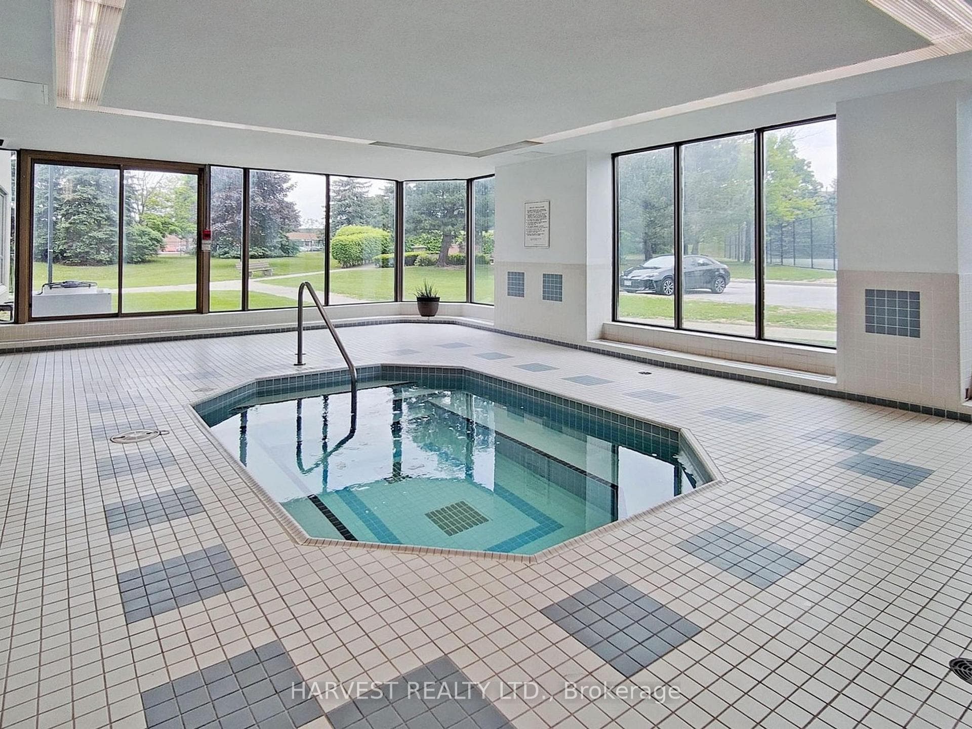 30 Thunder Grove Unit 305 photo 41