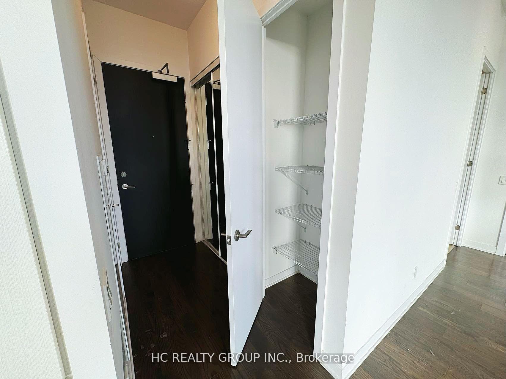 87 Peter Street Unit PH112 photo 8