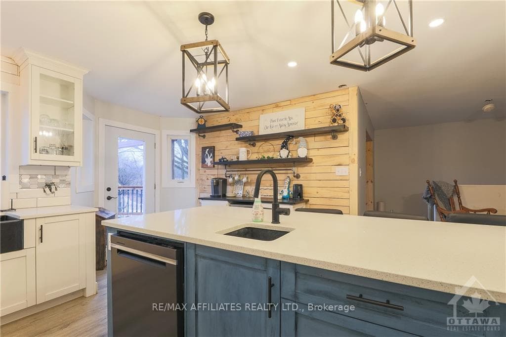 235 SCOTCH LINE Road photo 13