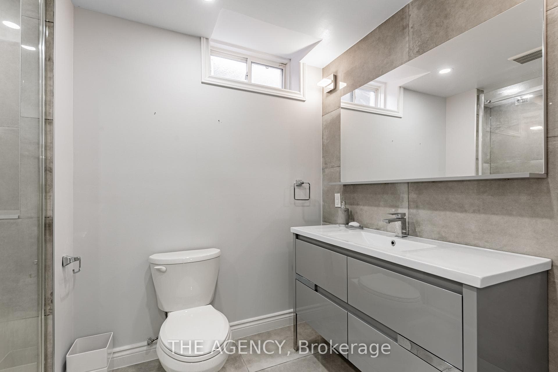 33 Ascalon Drive photo 27