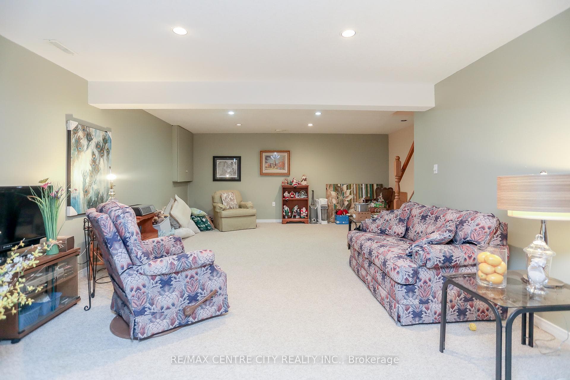 455 Highview Drive photo 33