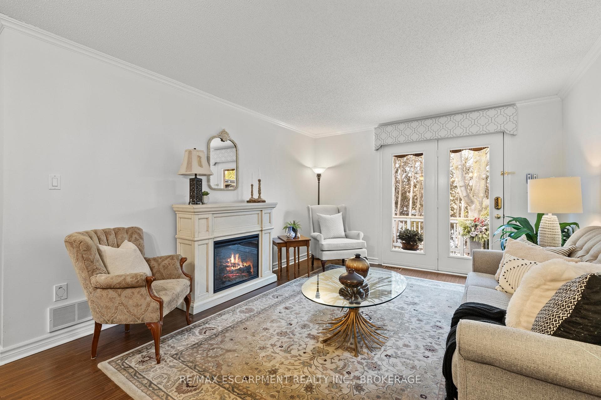 19 Bartlett Avenue Unit 10 photo 14