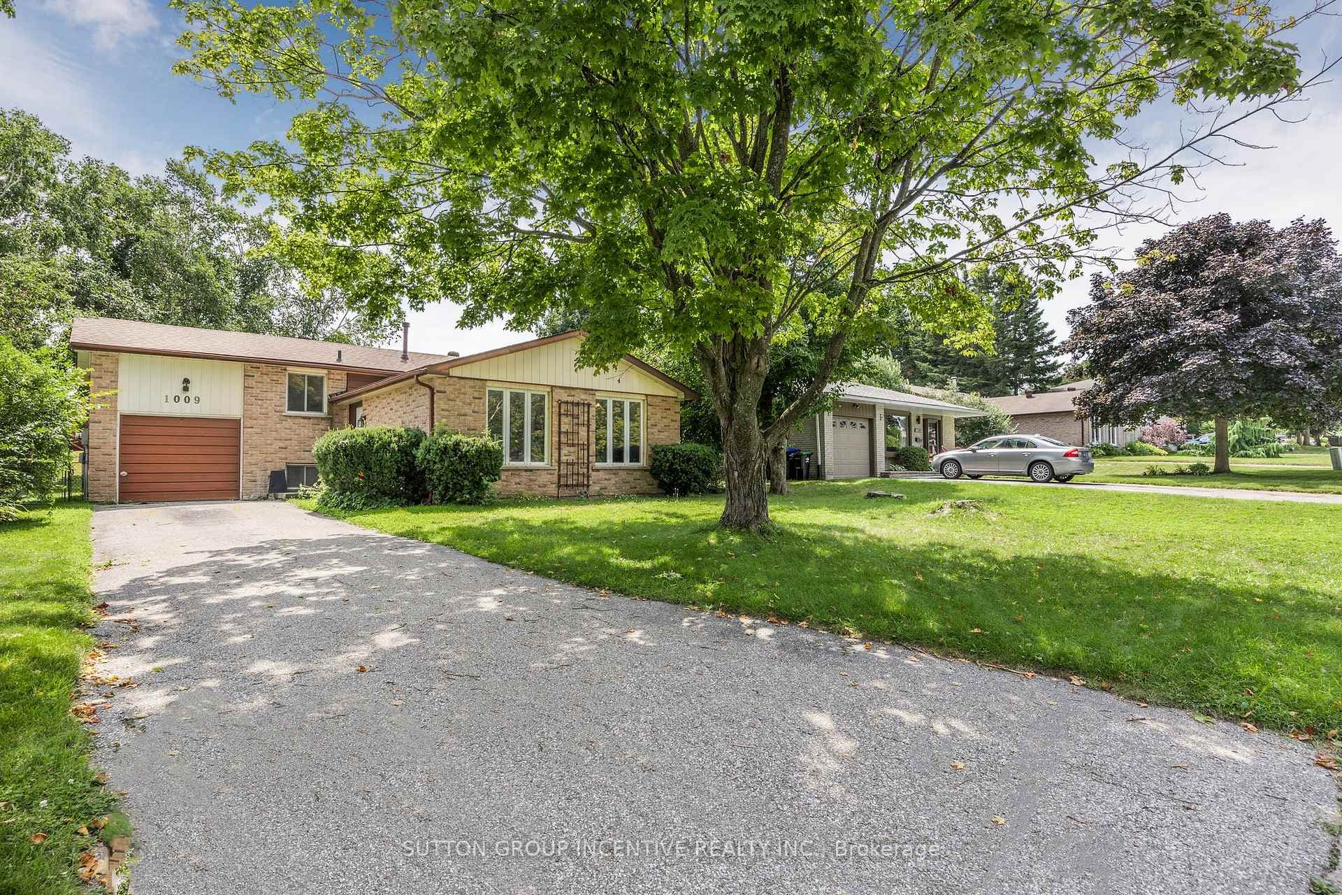 1009 Howard Street photo 1