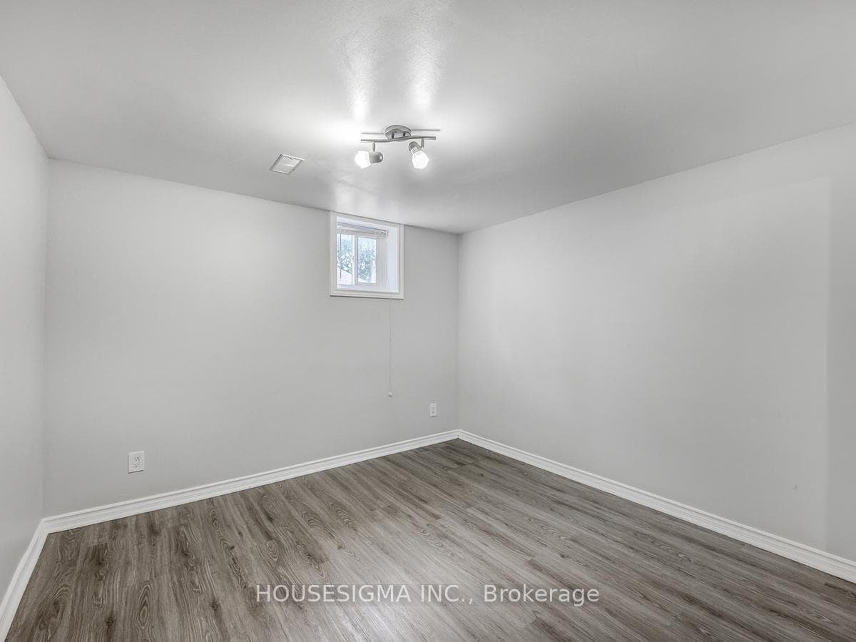 98 Westbourne Avenue photo 7