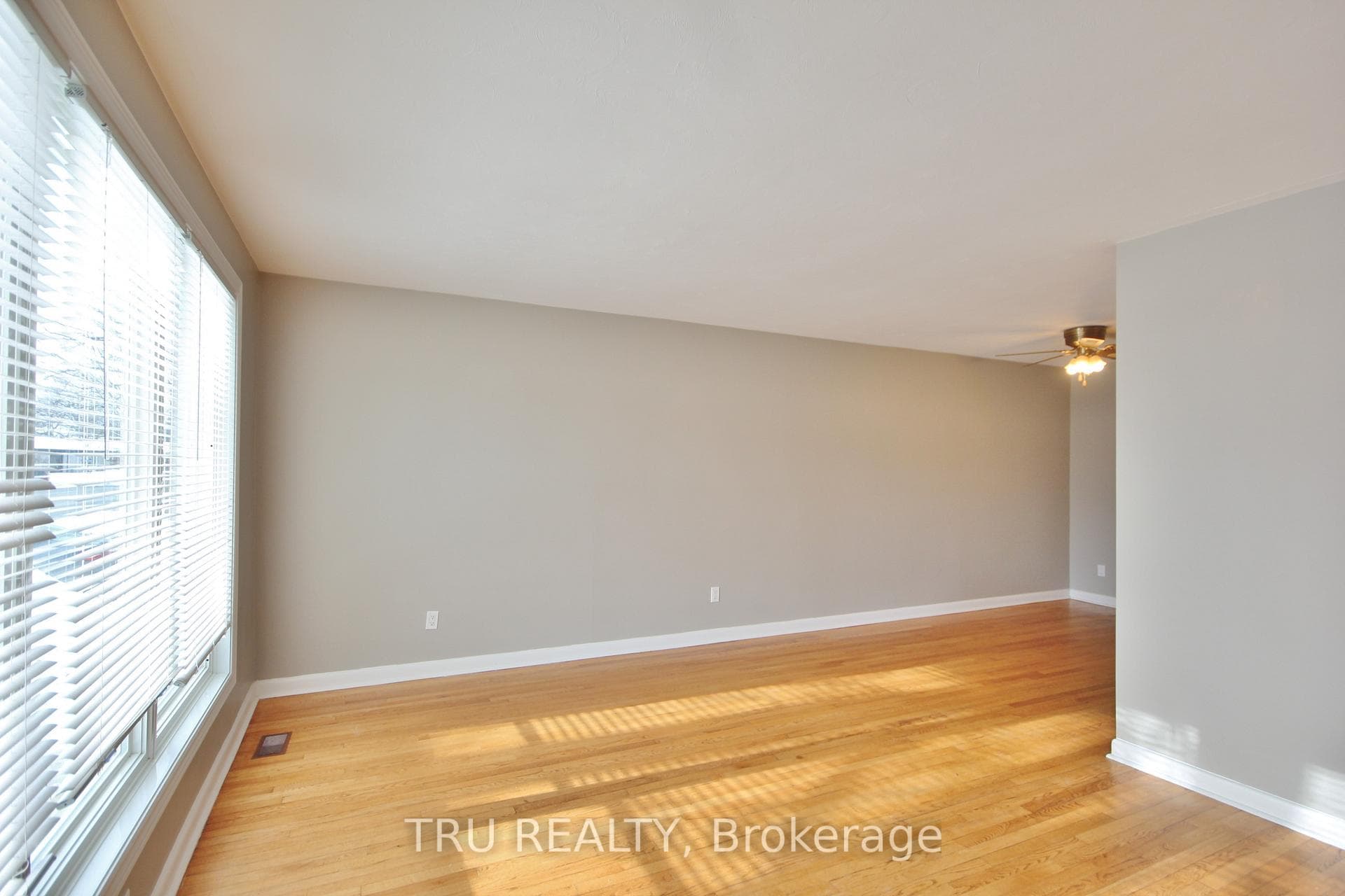 1259 Maitland Avenue Unit A photo 3