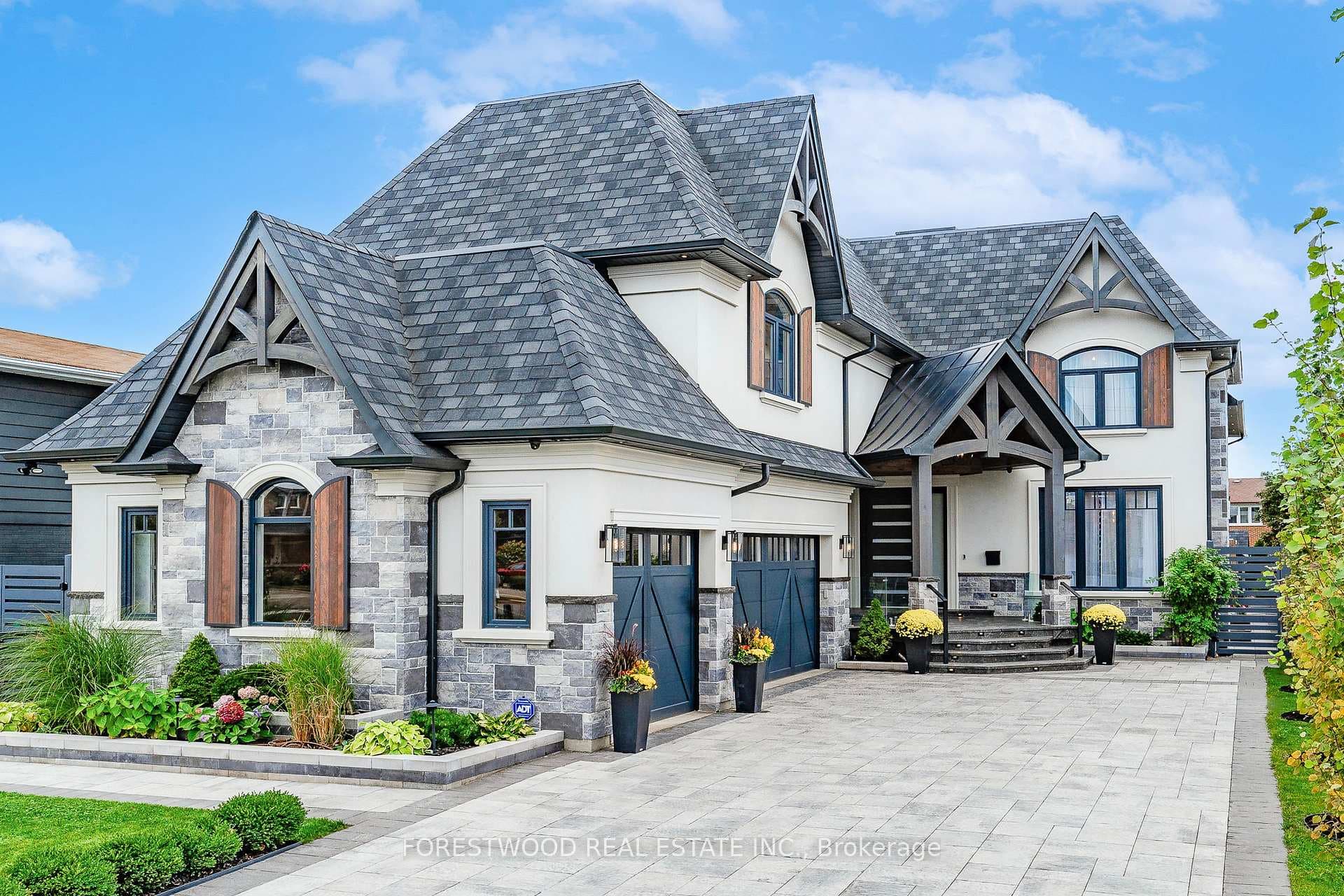4034 Wilcox Road photo 3