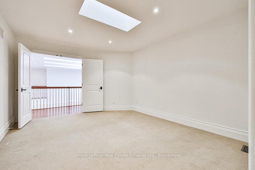 24 Raymar Place photo 35