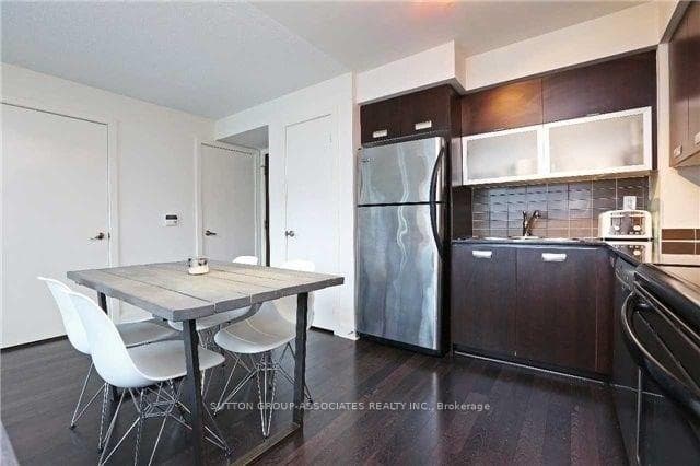 80 Western Battery Road Unit 407 photo 8