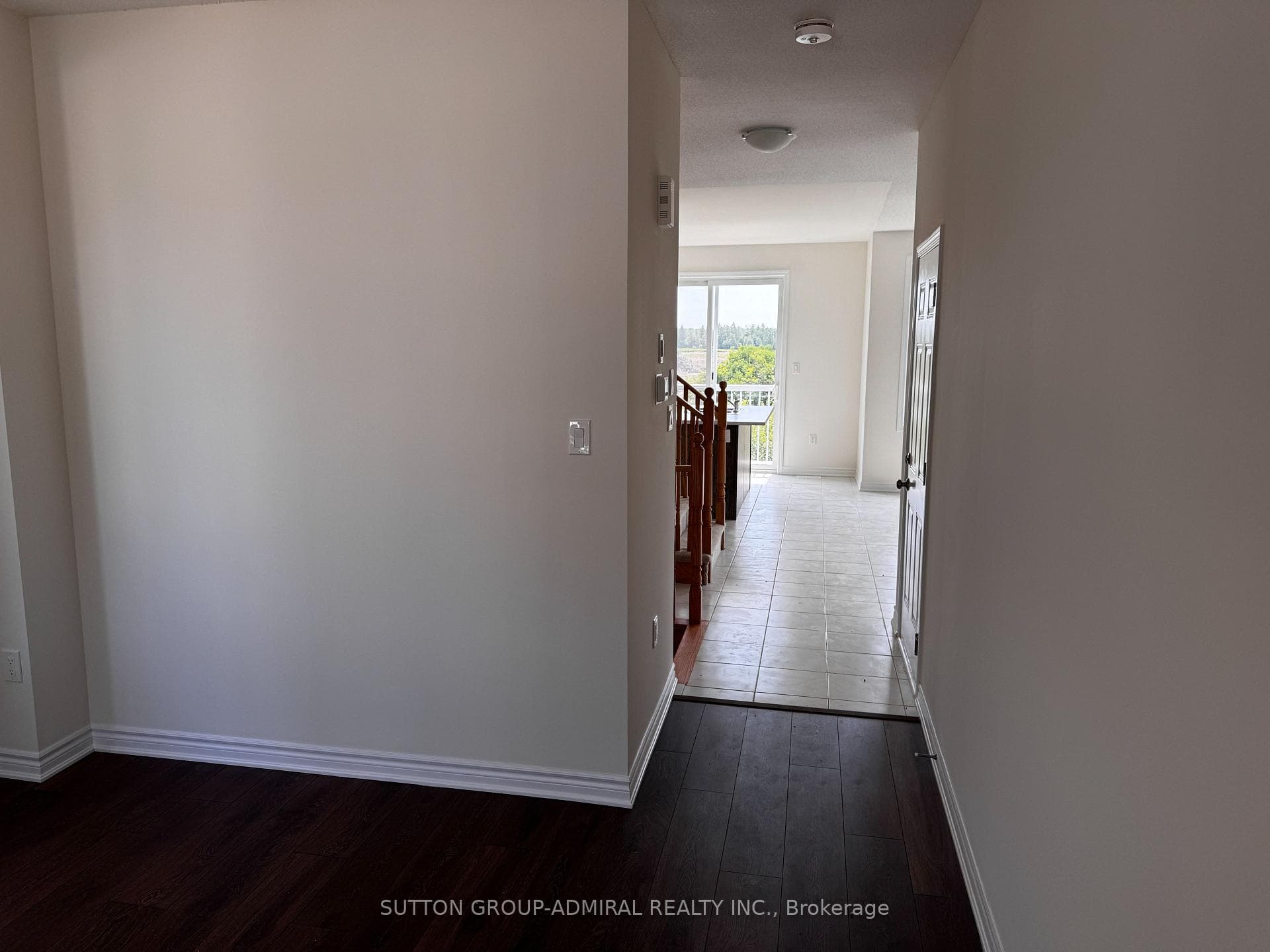 16 Shapira Avenue photo 10